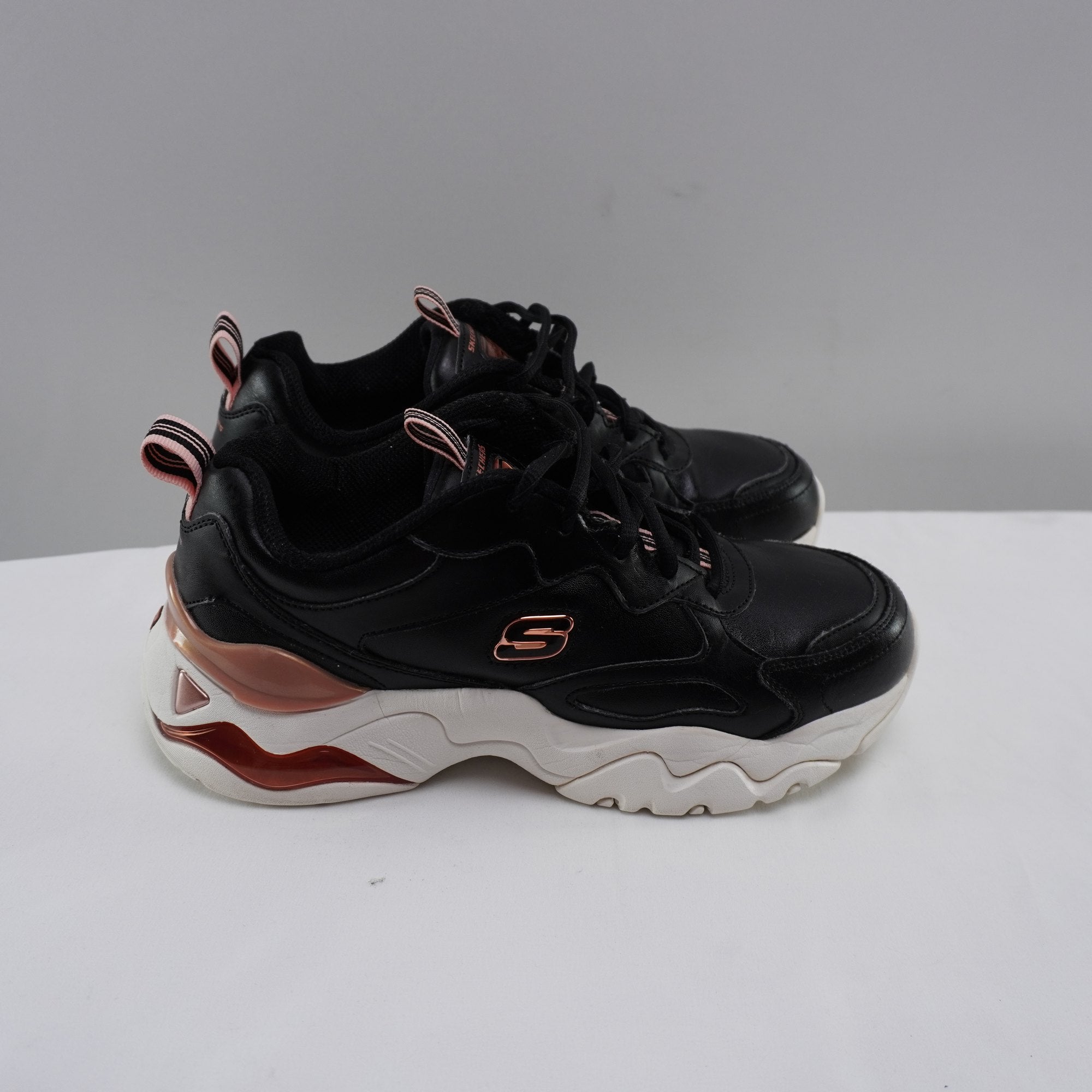 Zapatillas Skechers para Mujer Usadas - Negro, 39