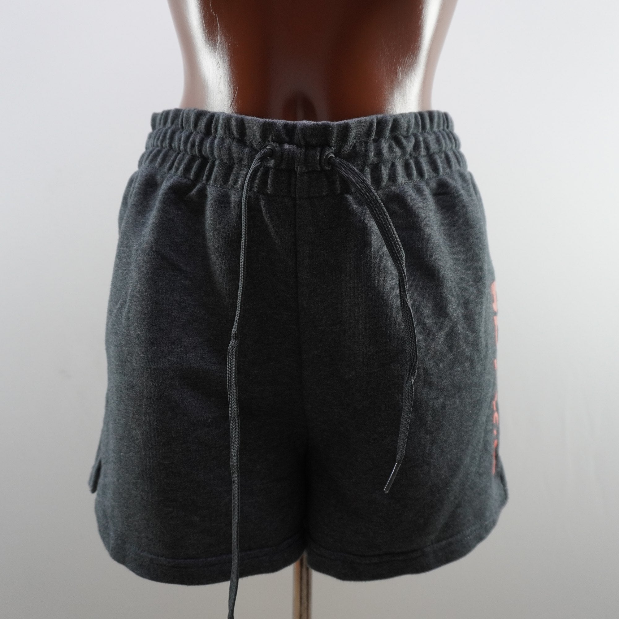 Bermudas Adidas para Mujer Usadas - Gris, XL