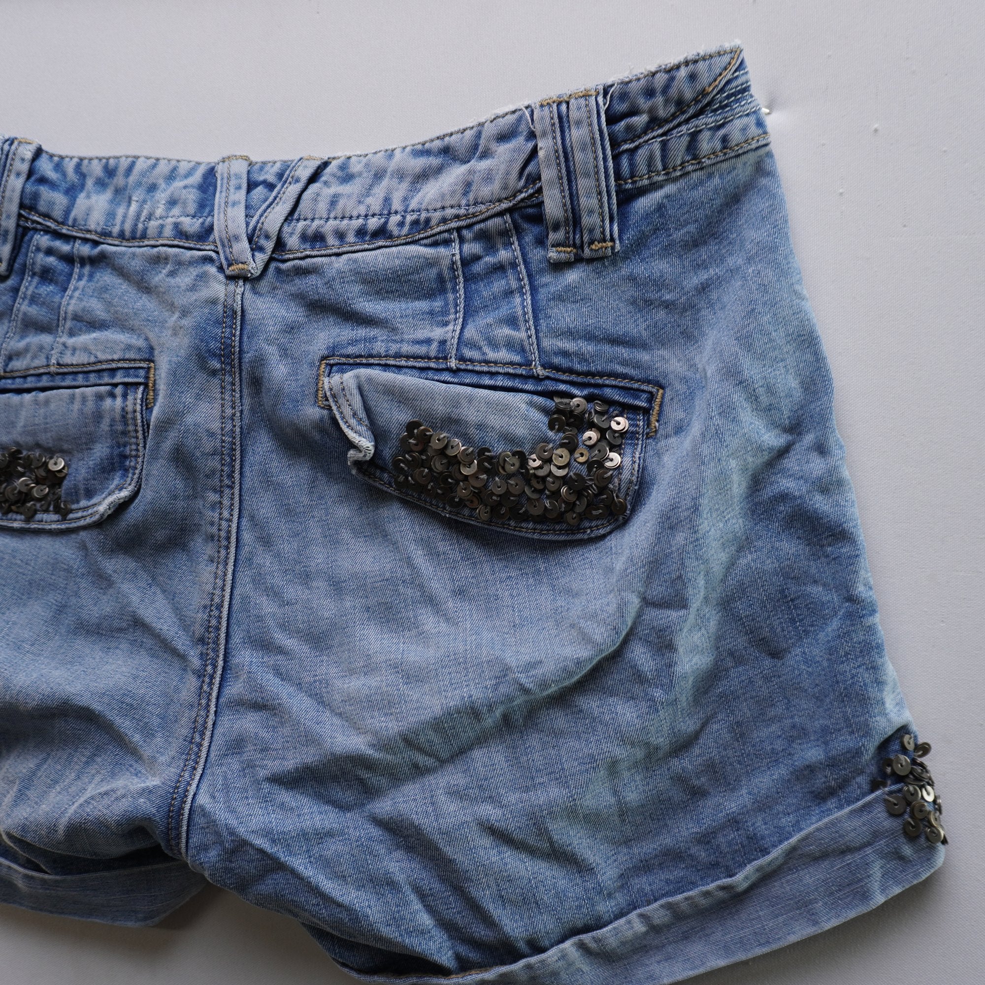 Pantalones Cortos Vaqueros Guess para Mujer Usados - XS, Muy Buen Estado