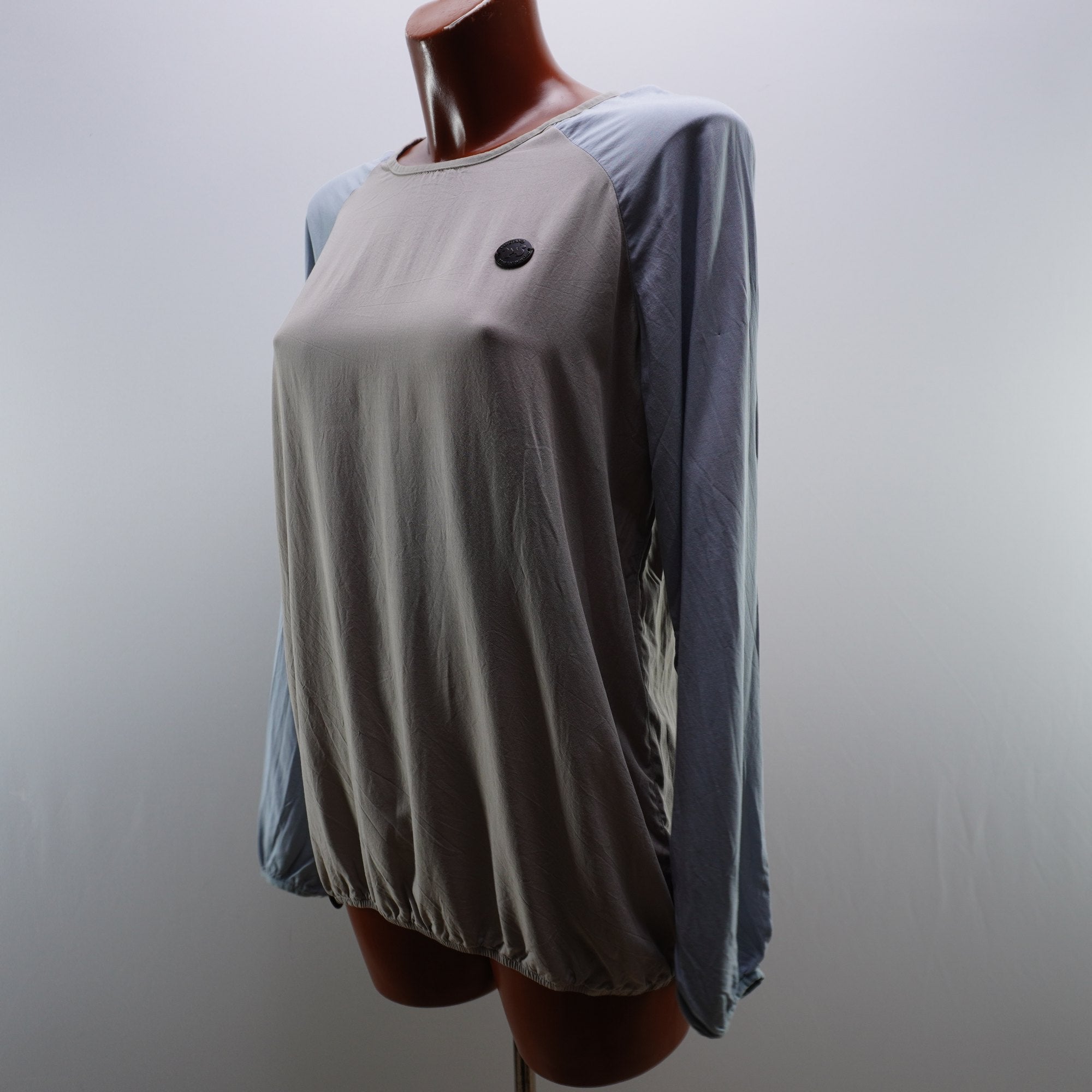 Camiseta Naketano para Mujer Usada - Gris, L