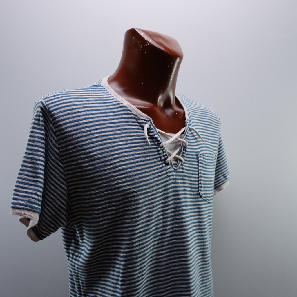 Camiseta de Manga Corta Apparel para Hombre Usada - Azul, L