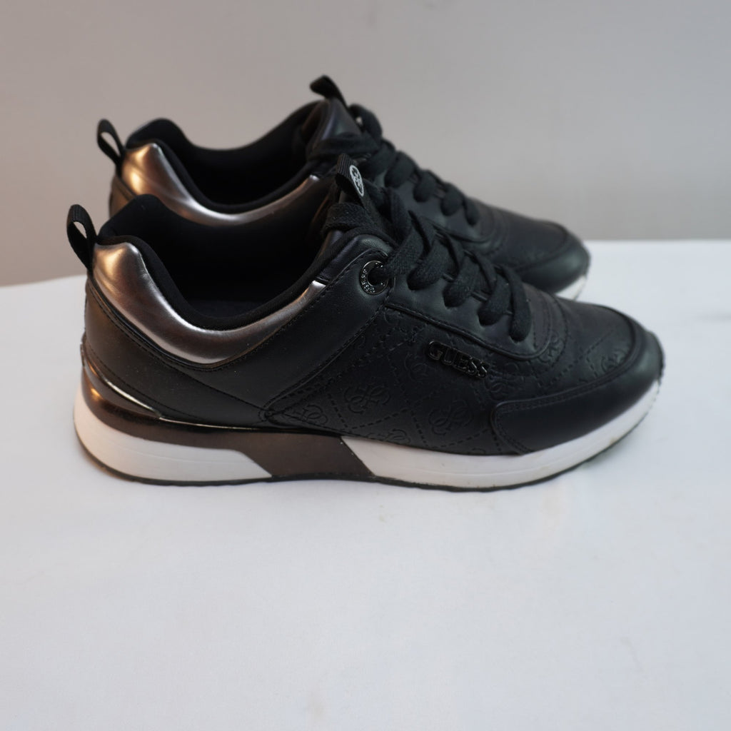 Zapatillas Guess para Mujer Usadas - Negros, Talla 37