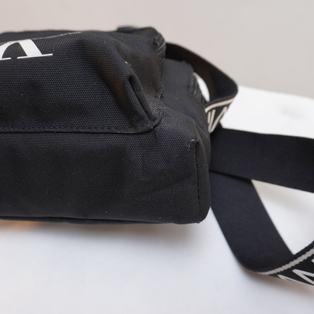 Bolso Baguette Calvin Klein para Mujer Usado - Negro