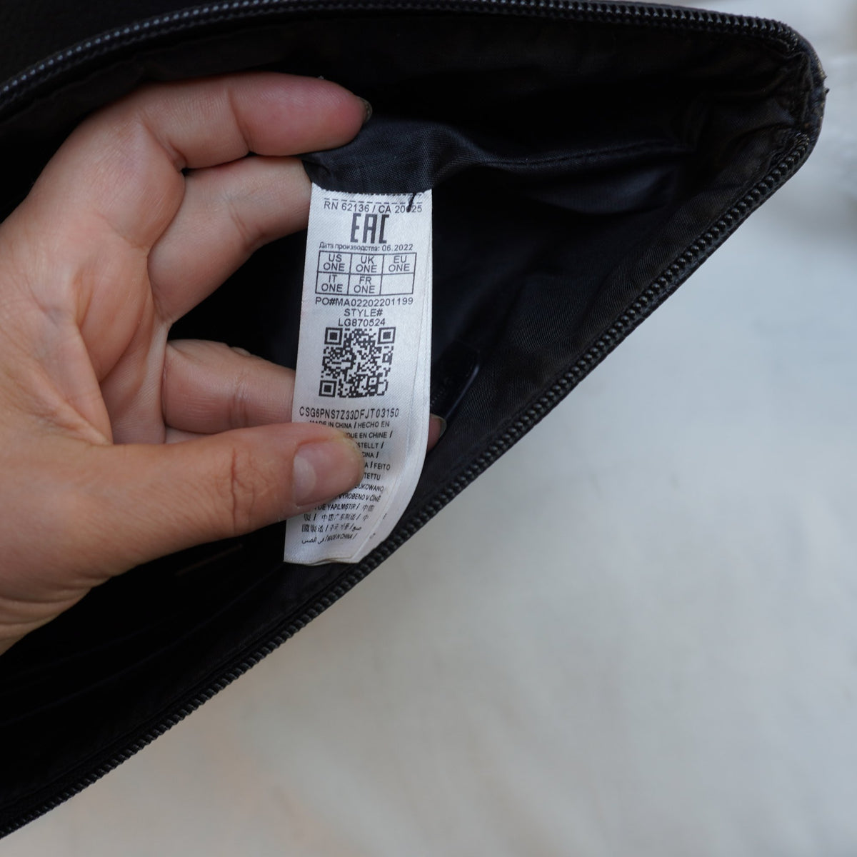 Bolso Baguette Guess para Mujer Usado - Negro