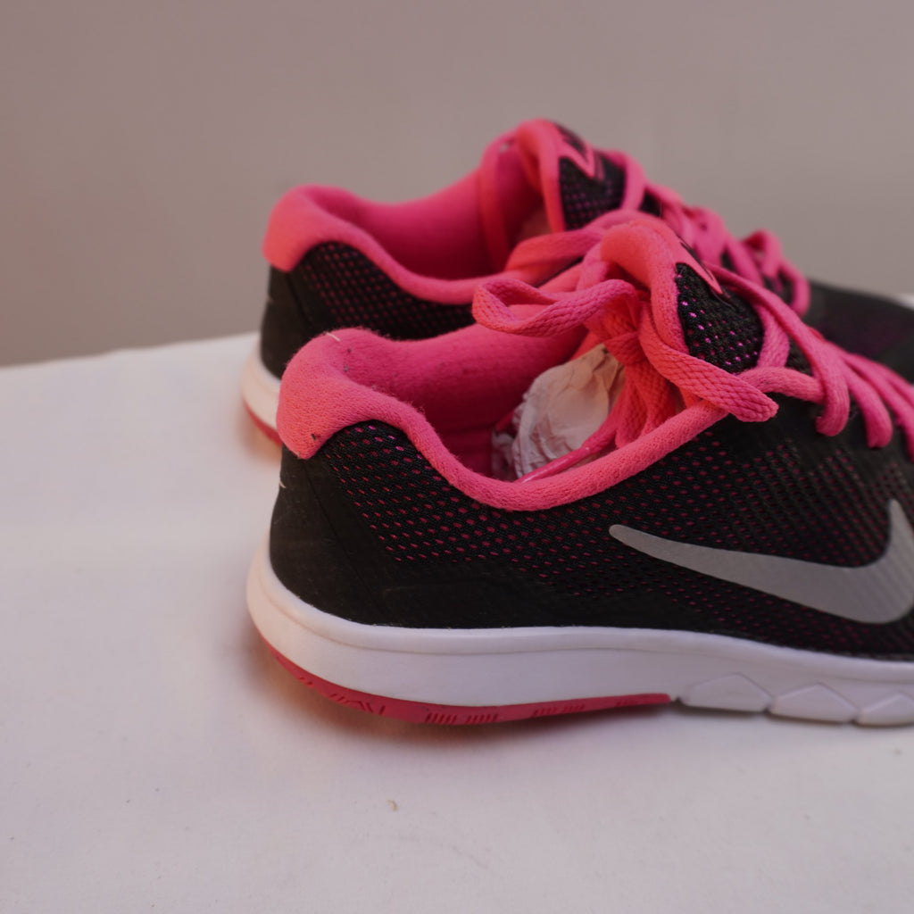 Zapatillas Nike para Mujer Usadas - Negro, 38