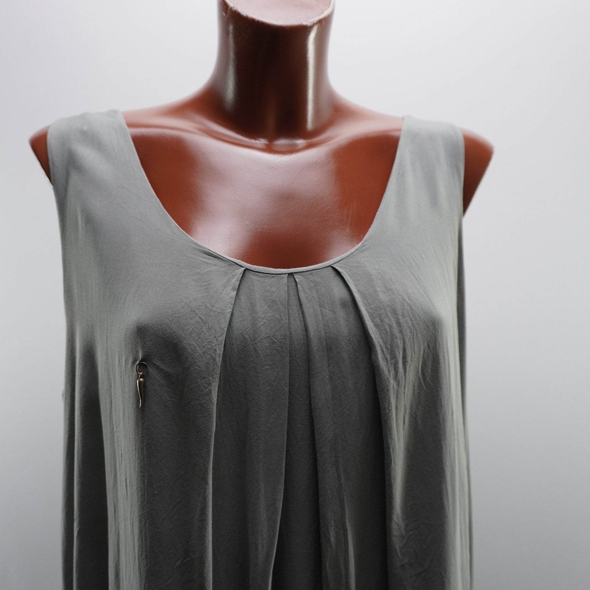 Vestido Italian Style para Mujer Usado - Caqui, XL