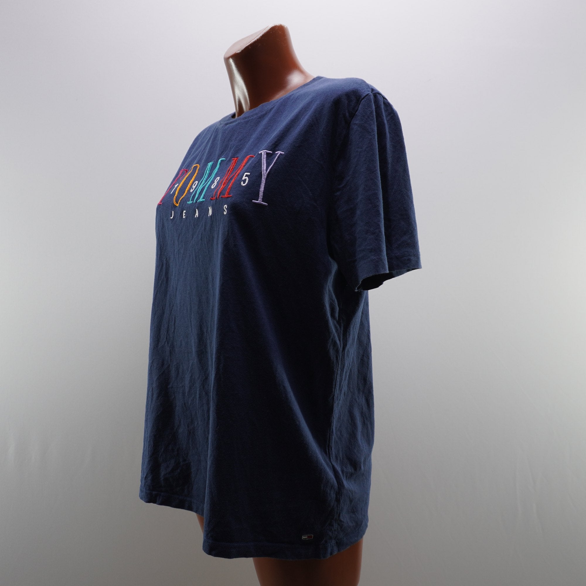 Camiseta de Manga Corta Azul Marino para Mujer - Talla L, Usada en Muy Buen Estado