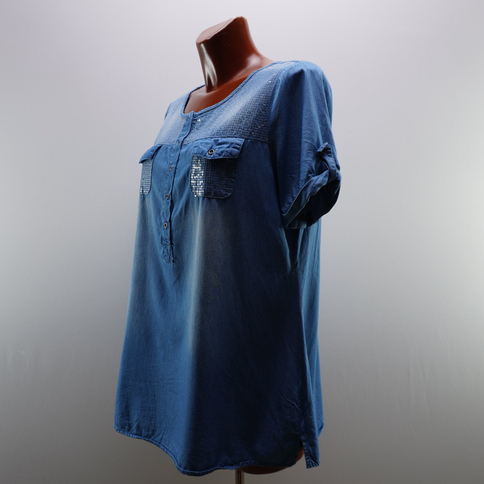 Camiseta de Manga Corta Anany para Mujer Usada - Azul, M