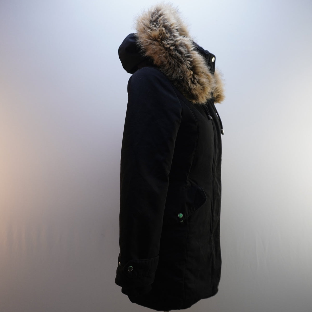 Parka Zara para Mujer Usada - Negra, XS