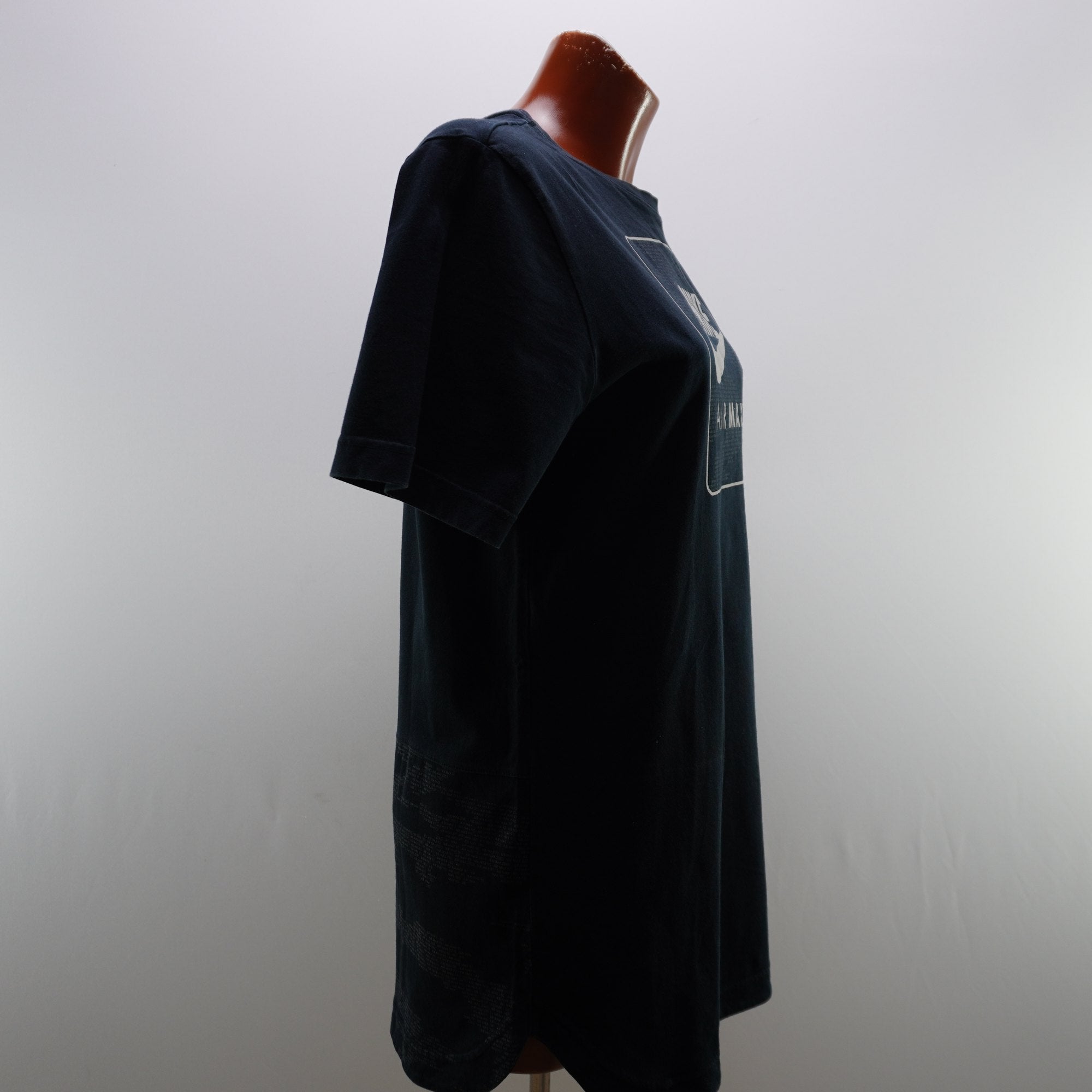 Camiseta de Manga Corta Nike para Mujer Usada - Negra, L