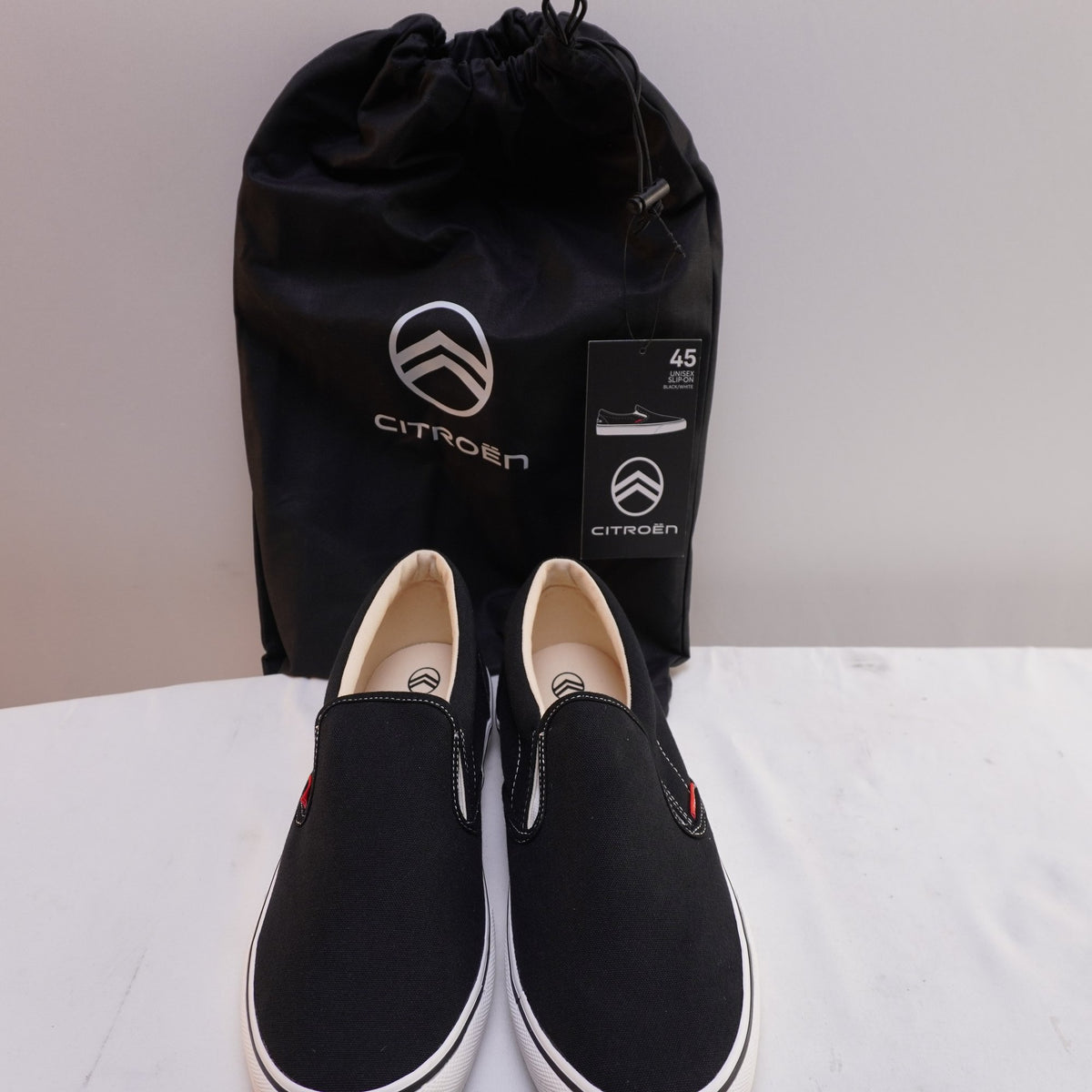 Zapatillas Citroën para Hombre Usadas - Negros, Talla 45