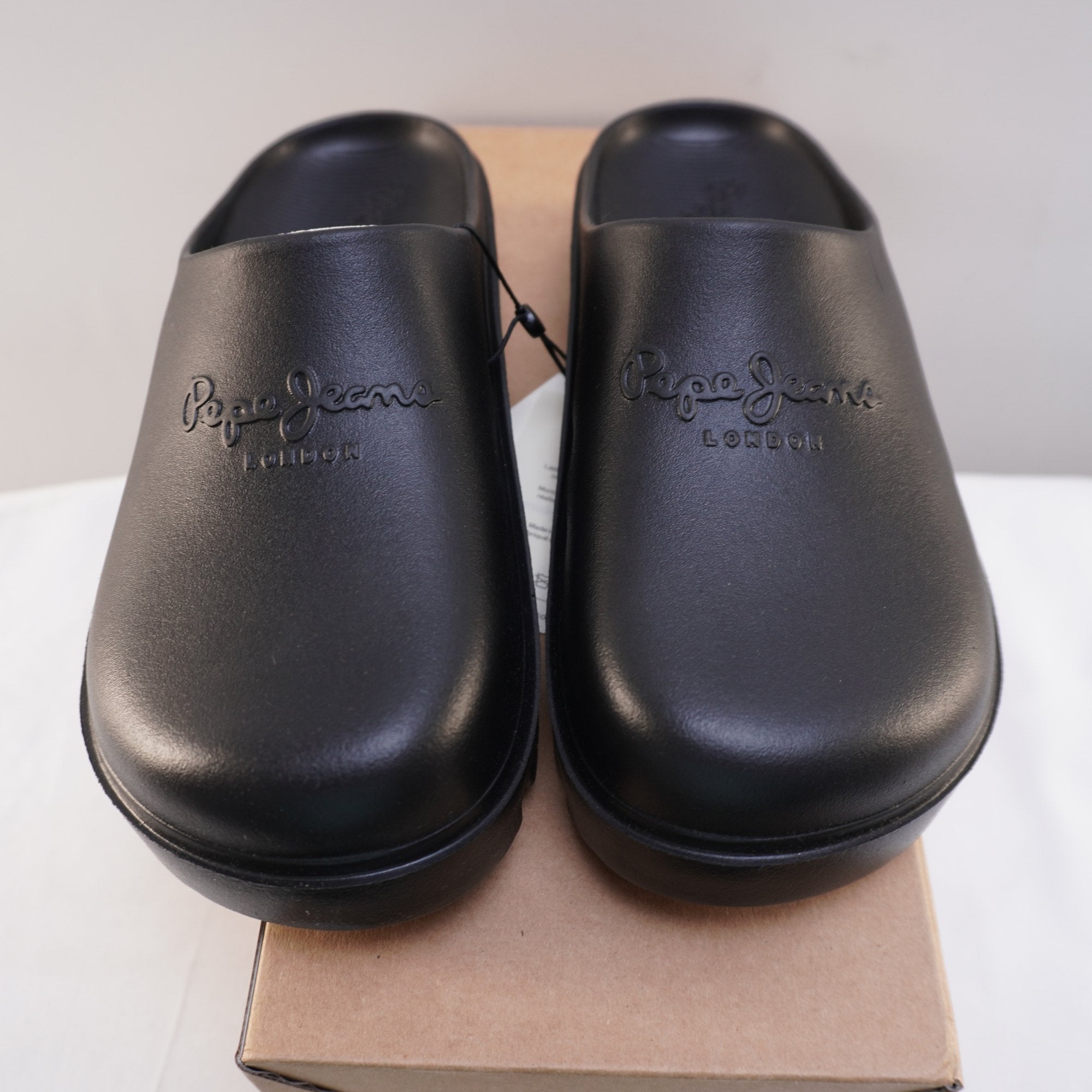 Zapatos Planos Pepe Jeans para Mujer Usados - Negros, Talla 38