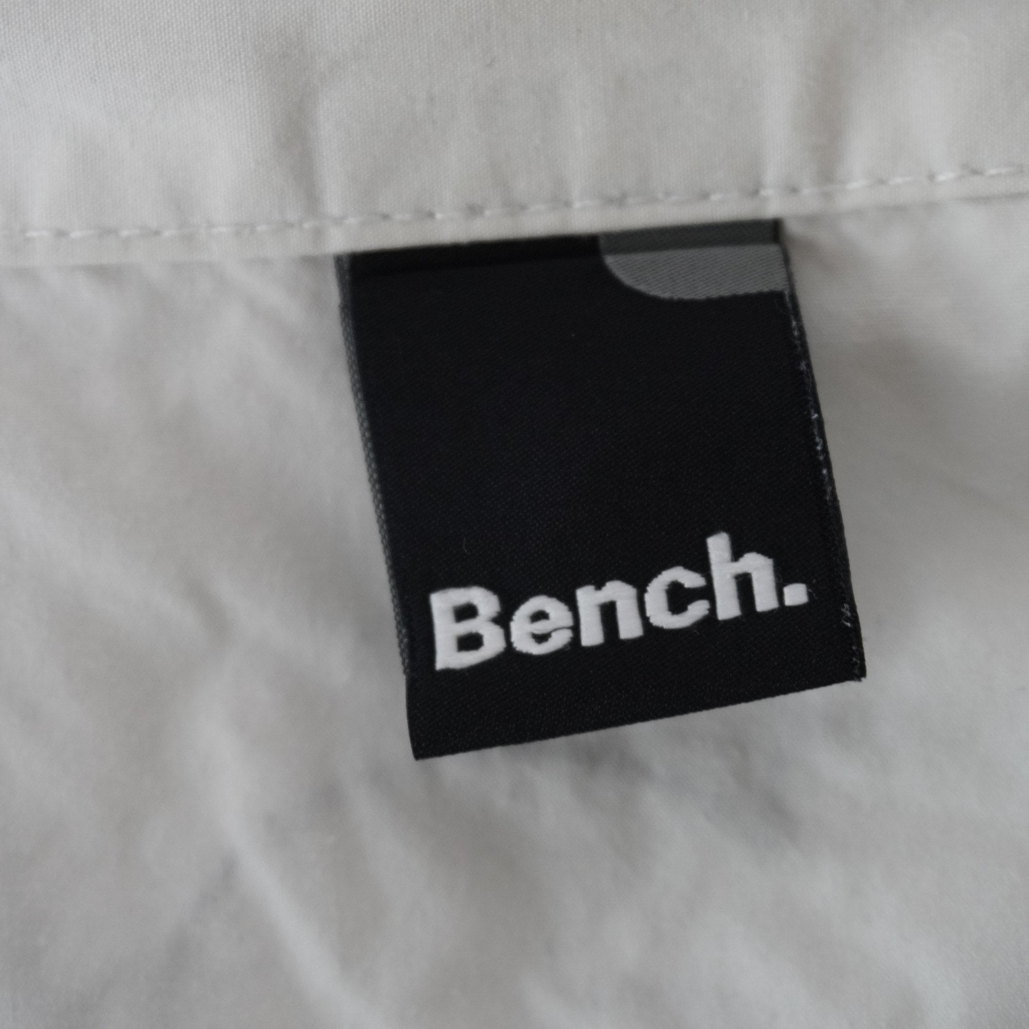 Camisa Bench para Hombre Usada - Beige, M