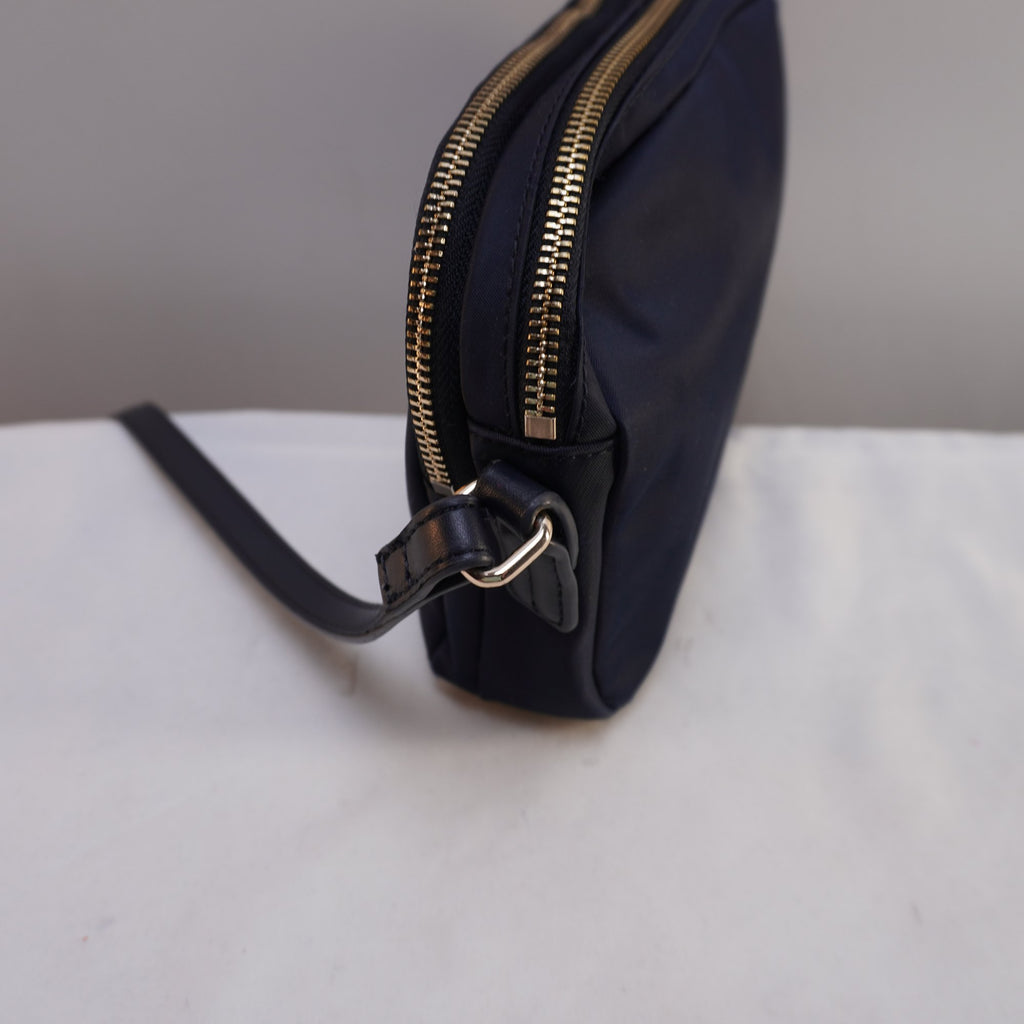 Bolso Baguette Tommy Hilfiger para Mujer Usado - Azul Marino