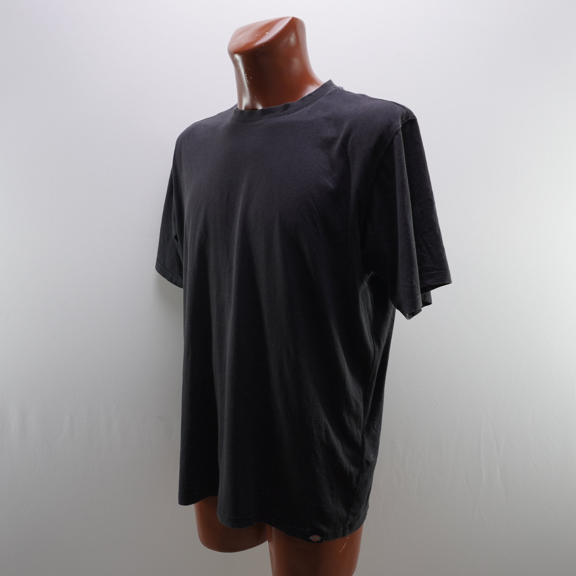 Camiseta de Manga Corta Dickies para Hombre - Negro, XL (Usada - Muy Buen Estado)