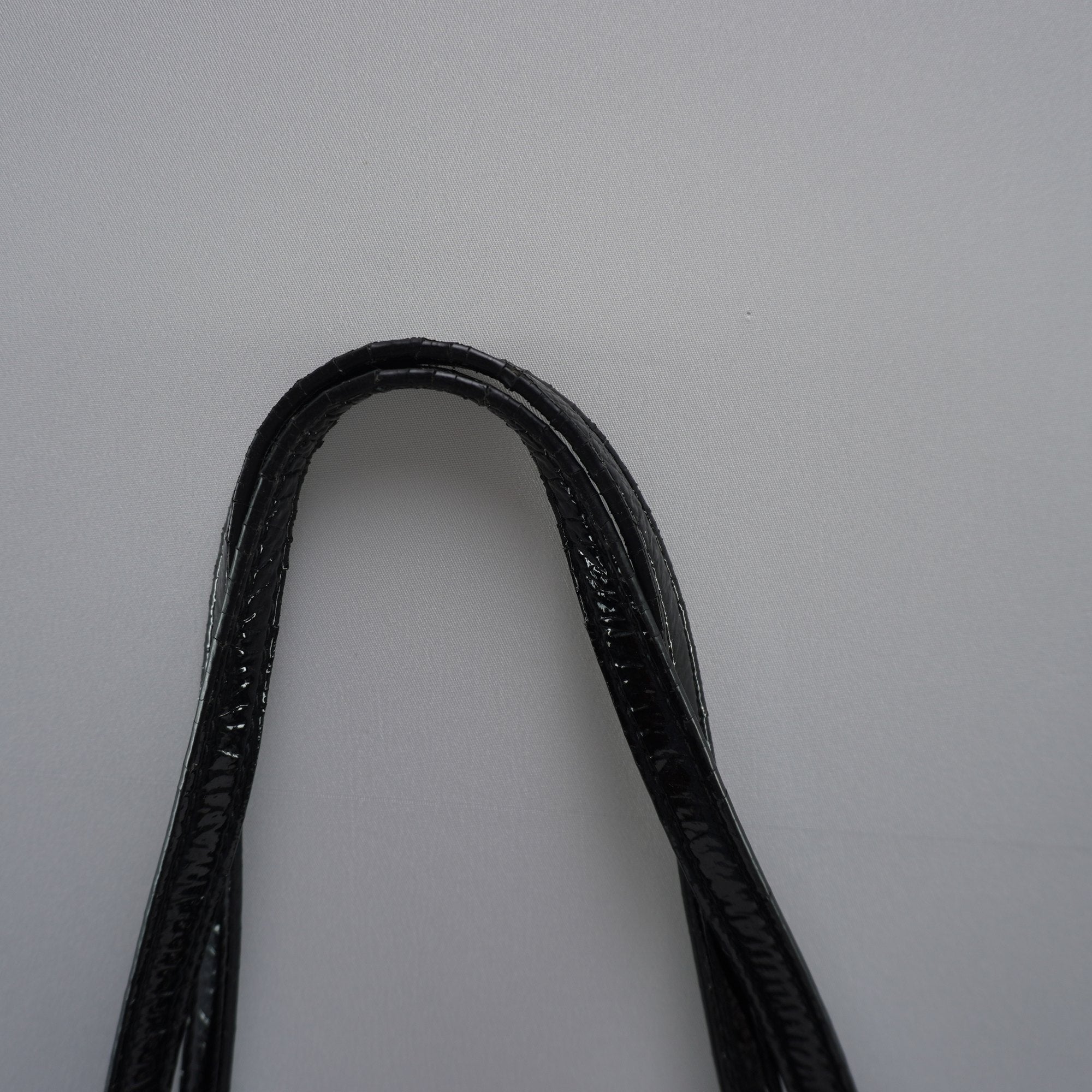 Bolso Baguette Guess para Mujer Usado - Negro