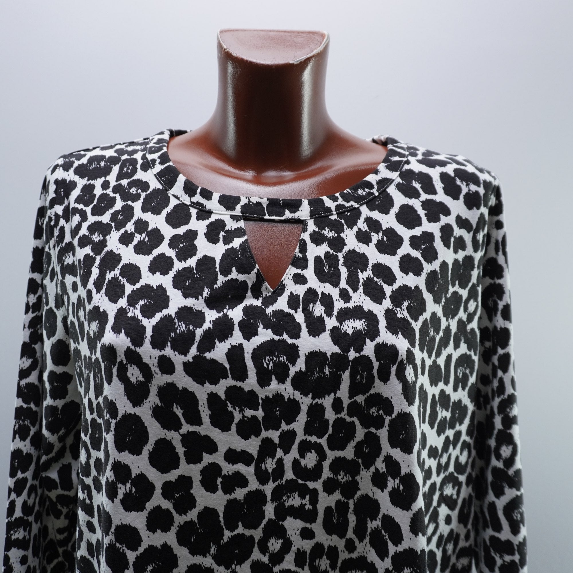 Camiseta Ulla Popken para Mujer Usada - Negra, XXXL