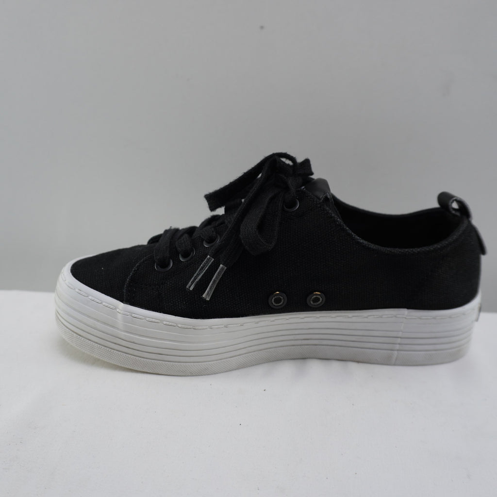 Zapatillas Calvin Klein para Mujer Usadas - Negros, Talla 38