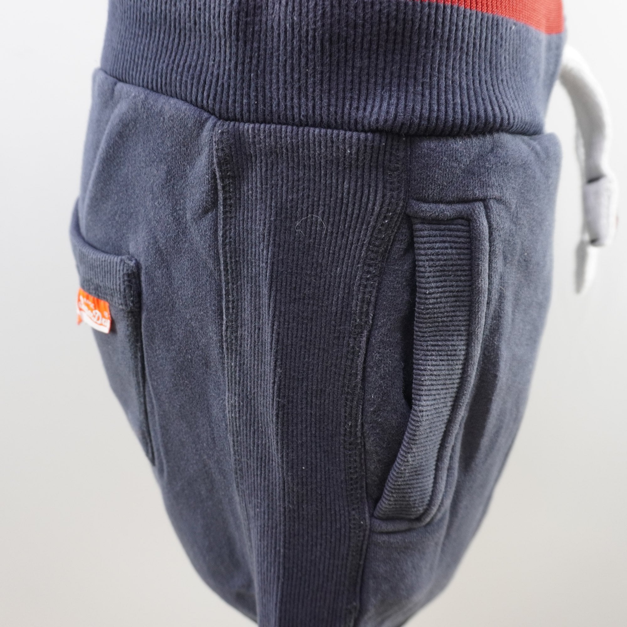 Bermudas Superdry para Hombre Usadas - Azul Marino, S