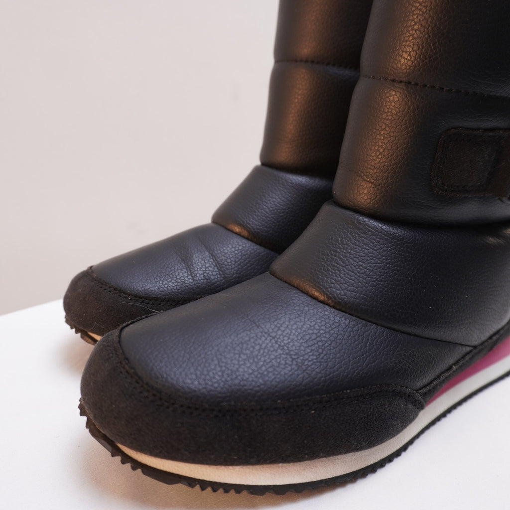 Botas Nike para Mujer Usadas - Negro, Talla 36.5