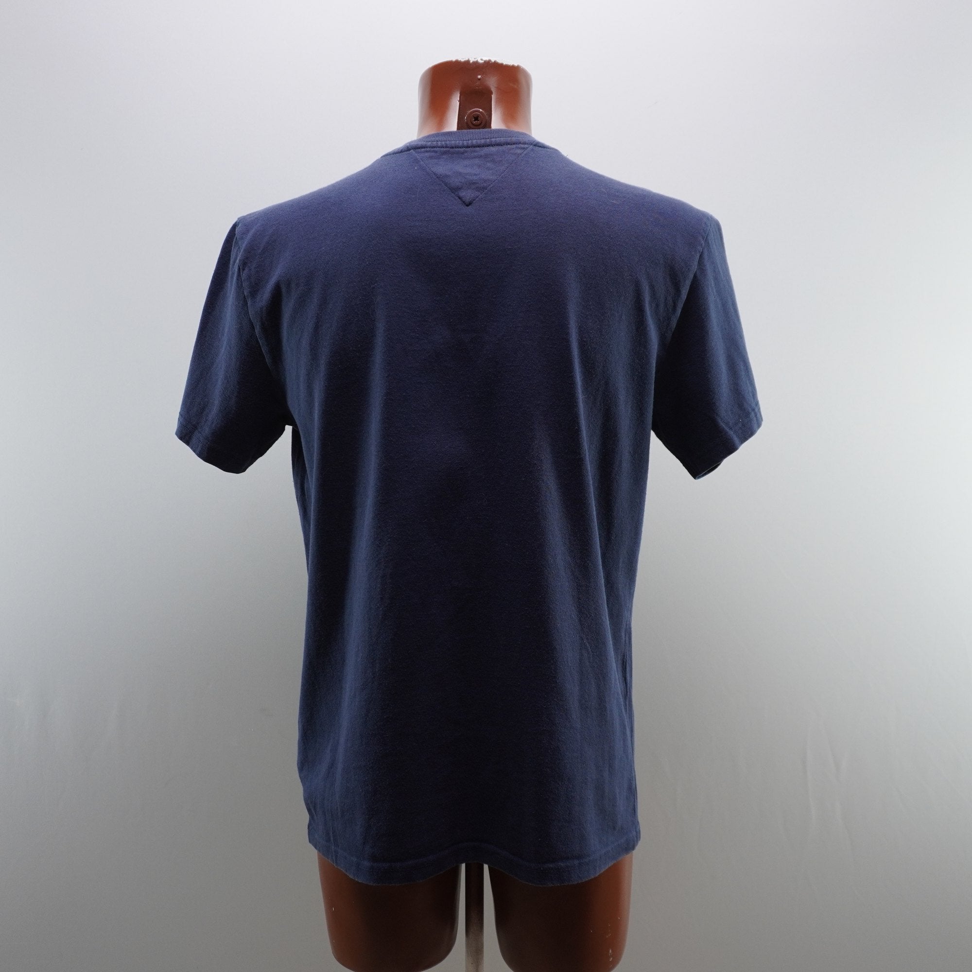 Camiseta de Manga Corta Tommy Hilfiger para Hombre - Azul Marino, Mediano (M), Usada en Muy Buen Estado