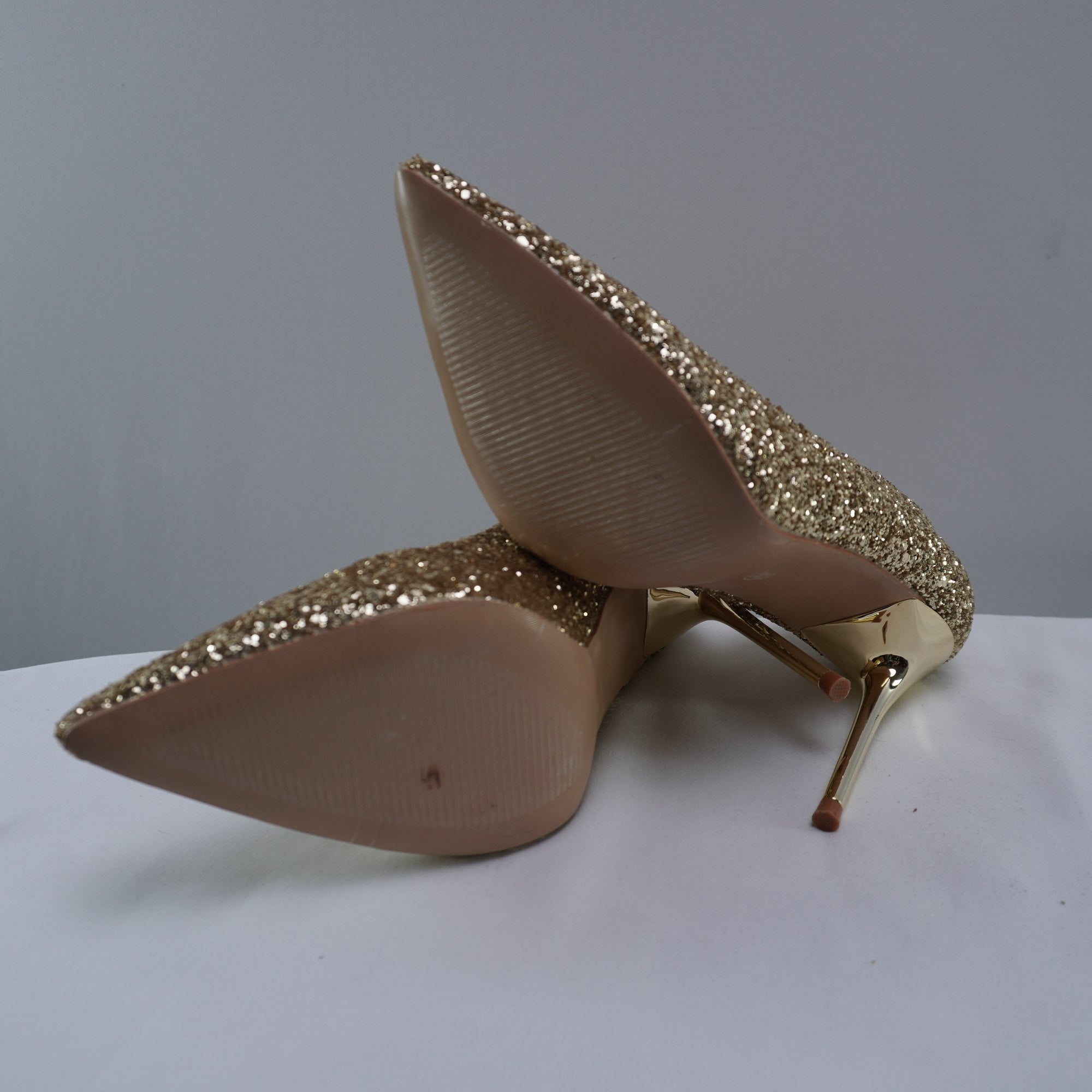Tacones Bigtree para Mujer Nuevos - Dorado, Talla 39
