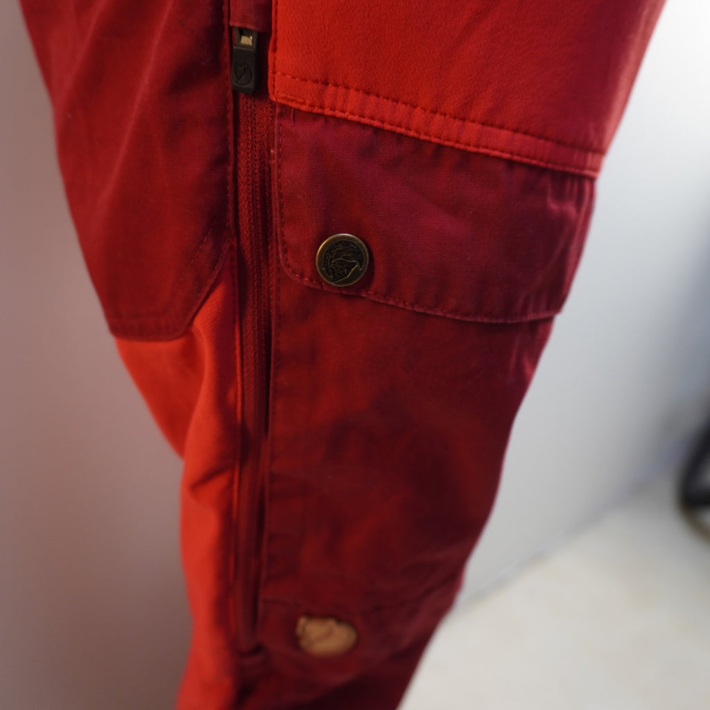 Pantalones tipo Cargo Fjallraven para Mujer Usados - Rojos, L