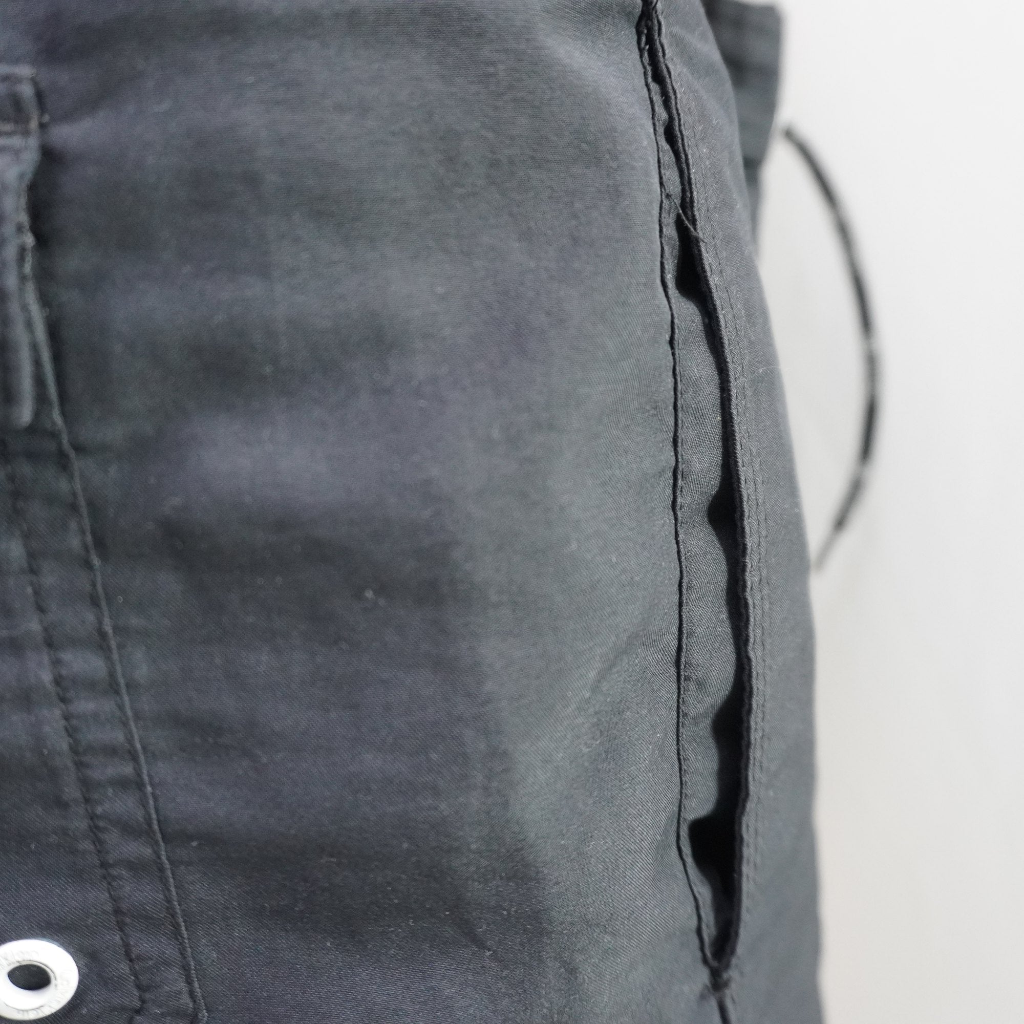 Bermudas Calvin Klein para Hombre Usadas - Negro, XL