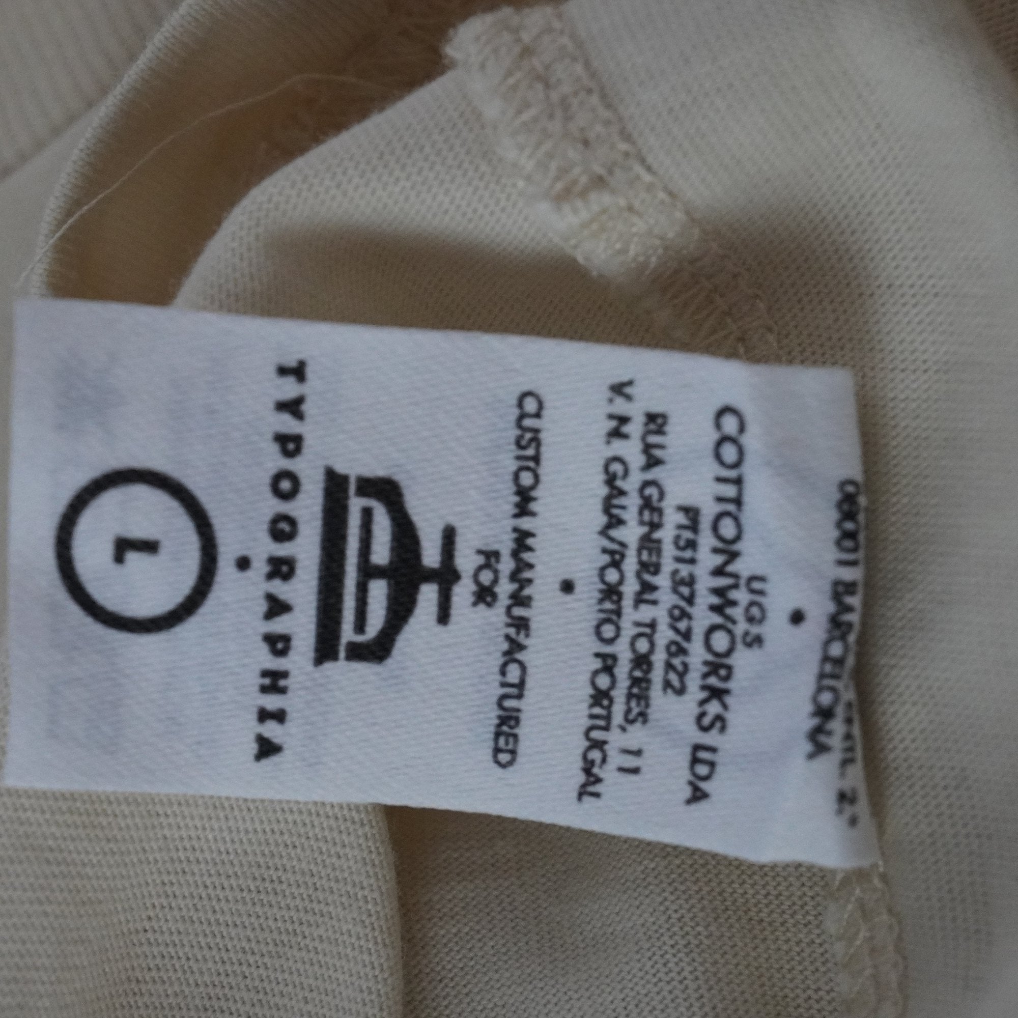 Camiseta de Manga Corta Typographia para Hombre Usada - Beige, L