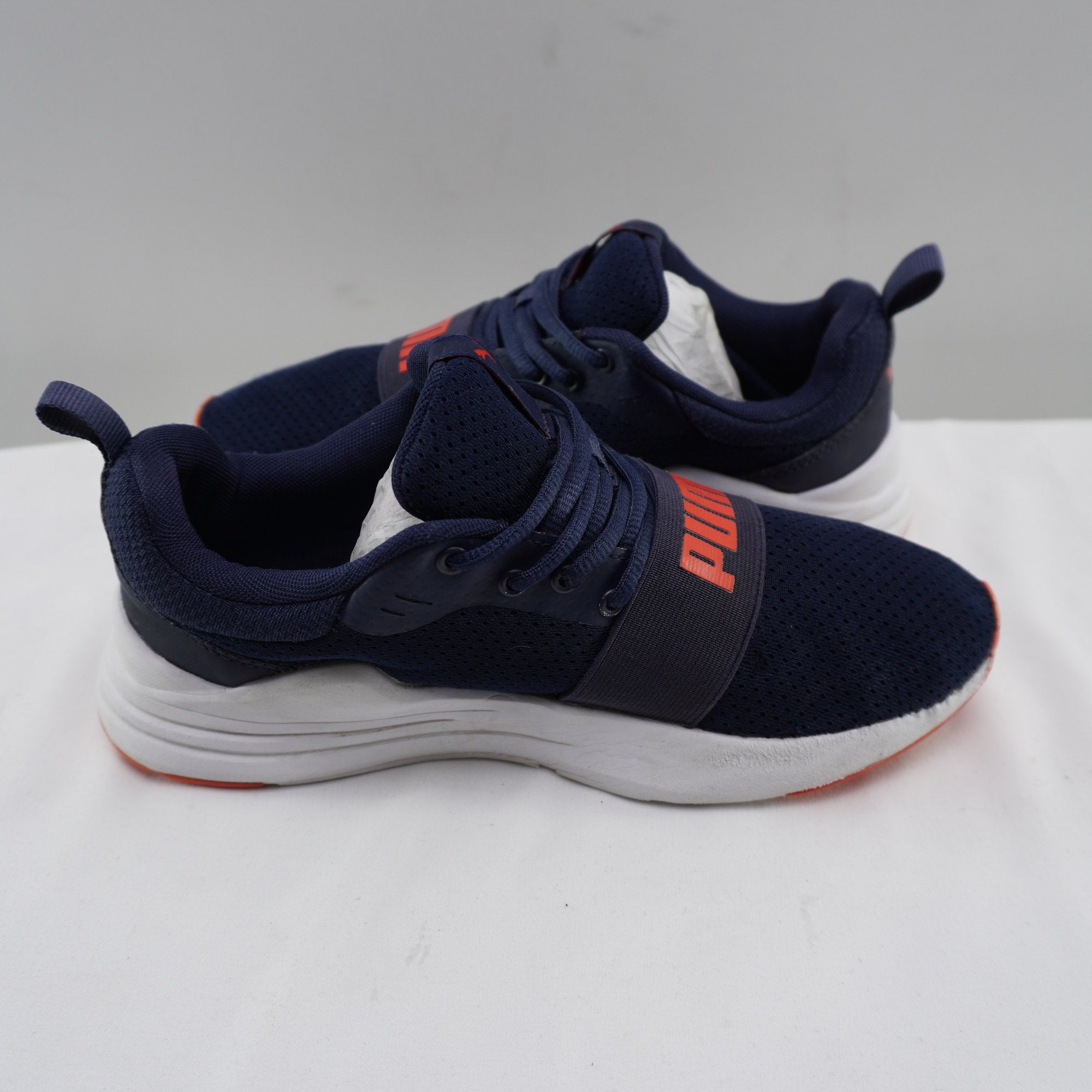 Zapatillas Puma para Mujer Usadas en Muy Buen Estado - Azul Marino, Talla 38