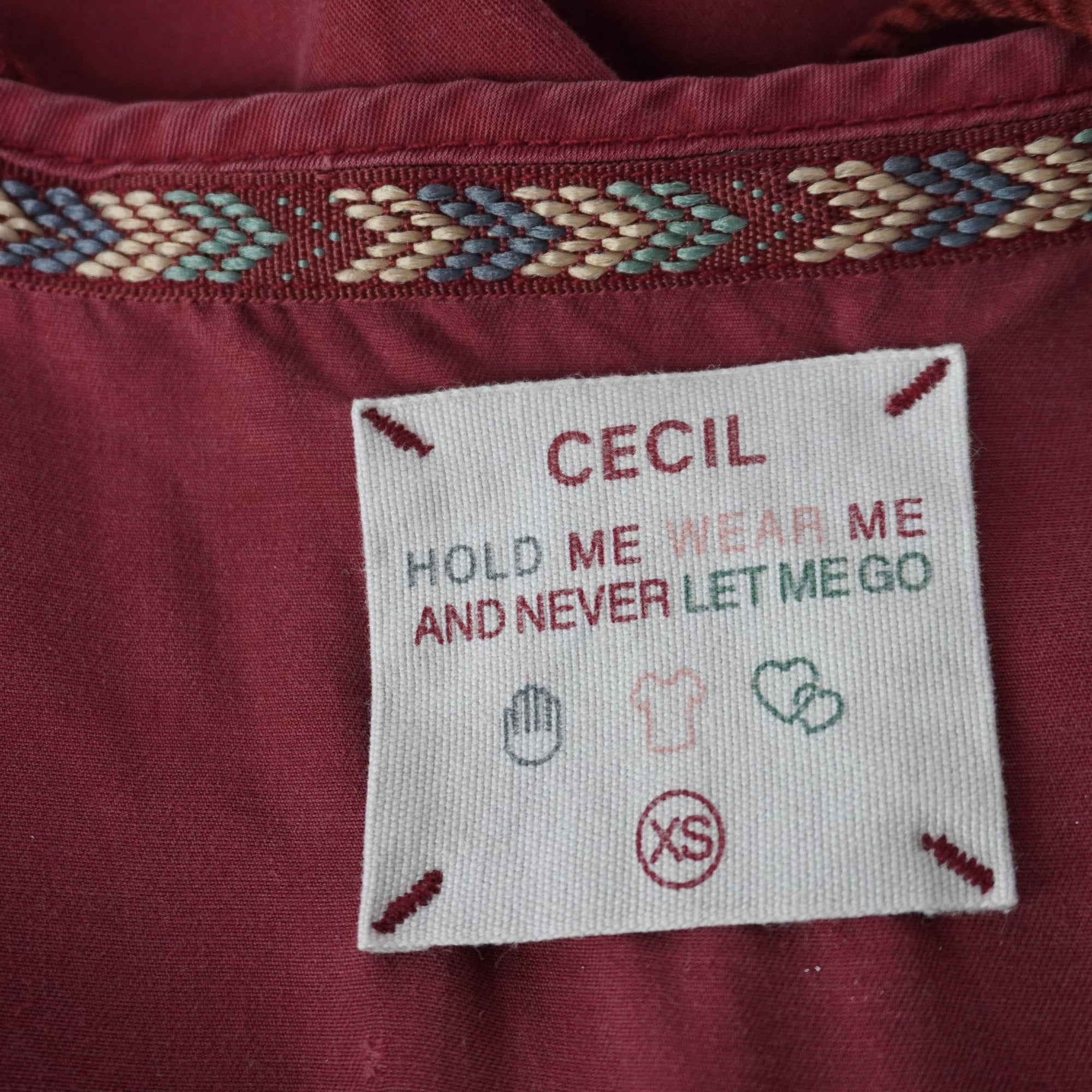 Mono Cecil para Mujer Usado en Muy Buen Estado - Rojo, XS