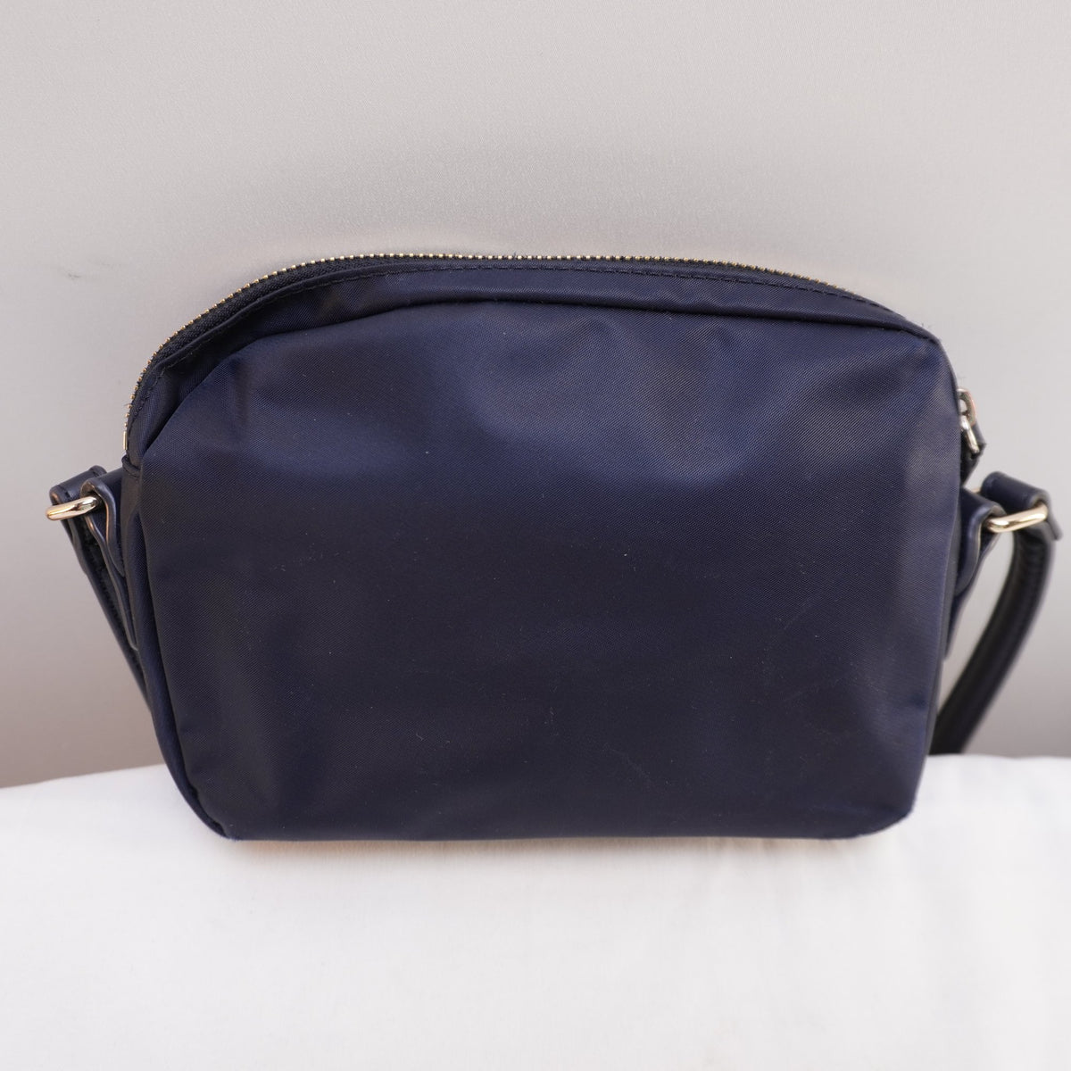 Bolso Baguette Tommy Hilfiger para Mujer Usado - Azul Marino