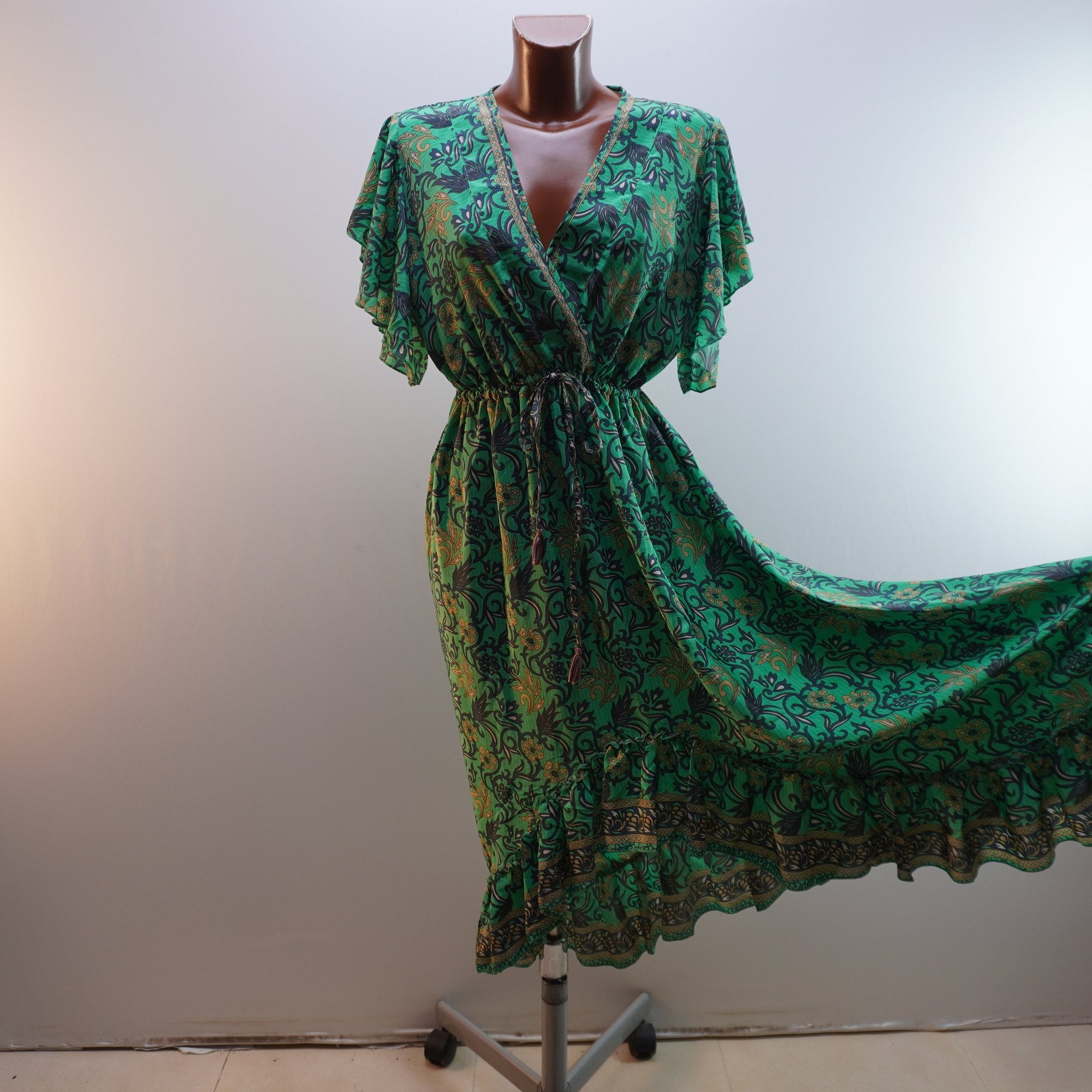 Vestido Corte Hinde para Mujer Usado - Verde, XL