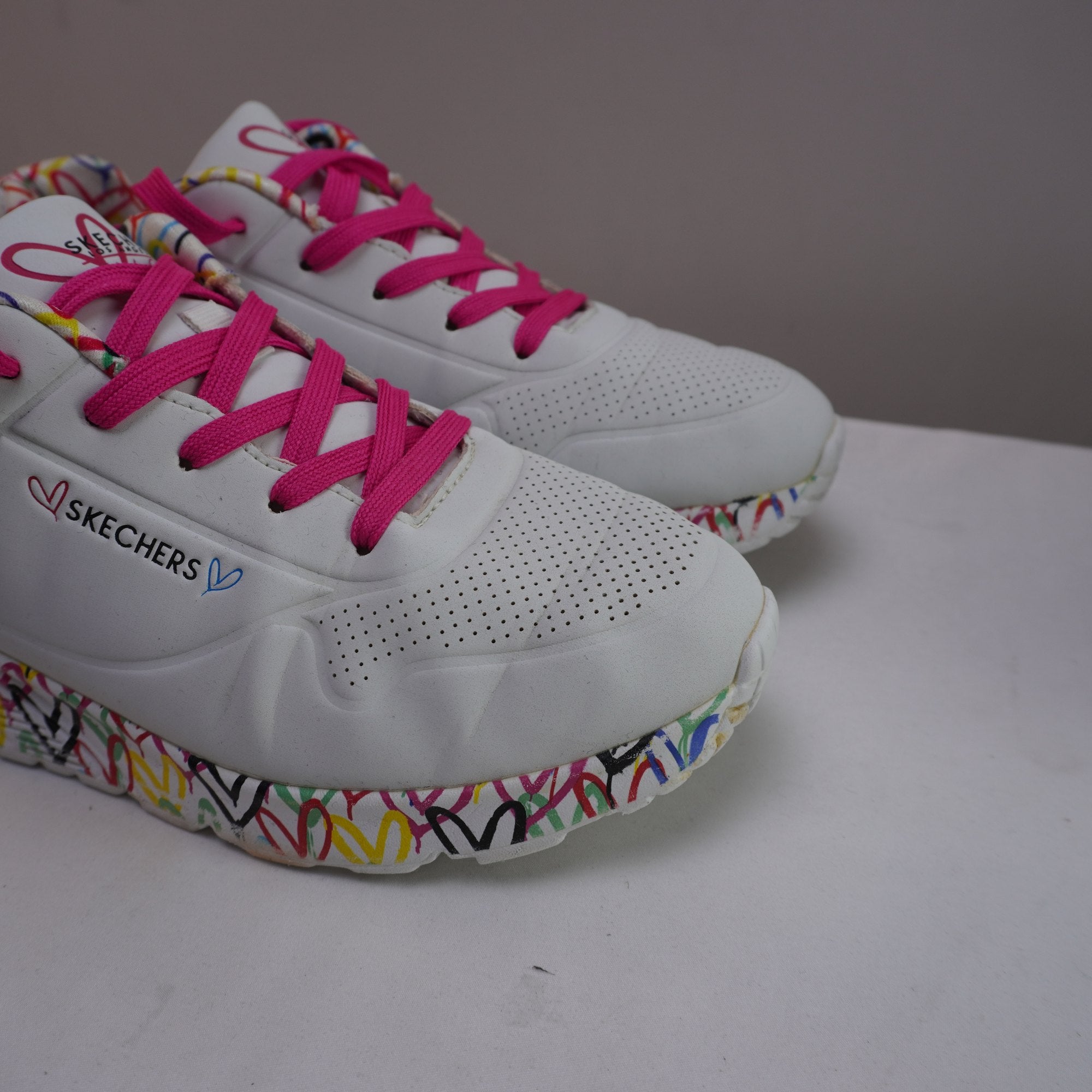 Zapatillas Skechers para Mujer Usadas - Blancas, Talla 39