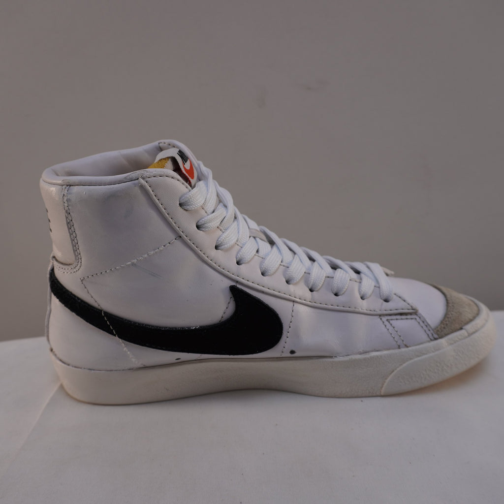 Zapatillas Nike para Mujer Usadas - Blanco, Talla 38