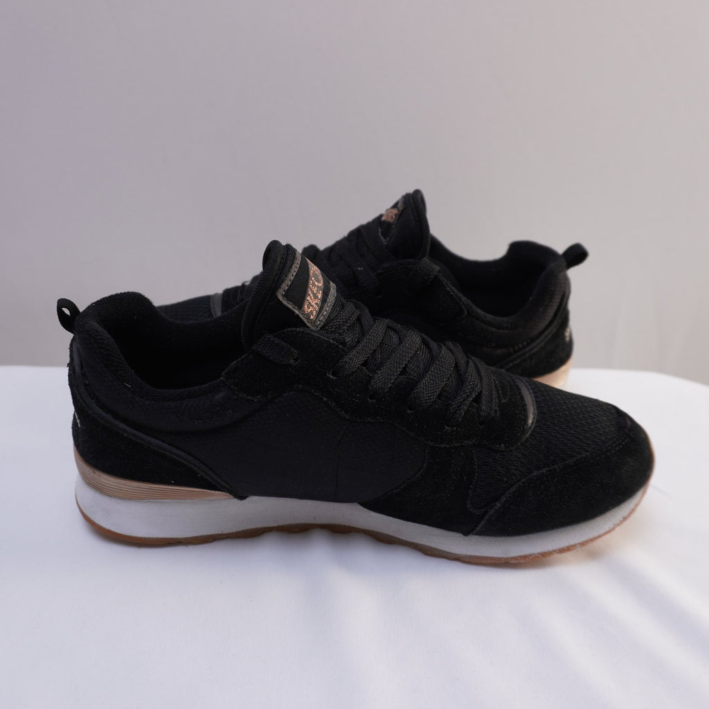 Zapatillas Skechers para Mujer Usadas - Negro, 39