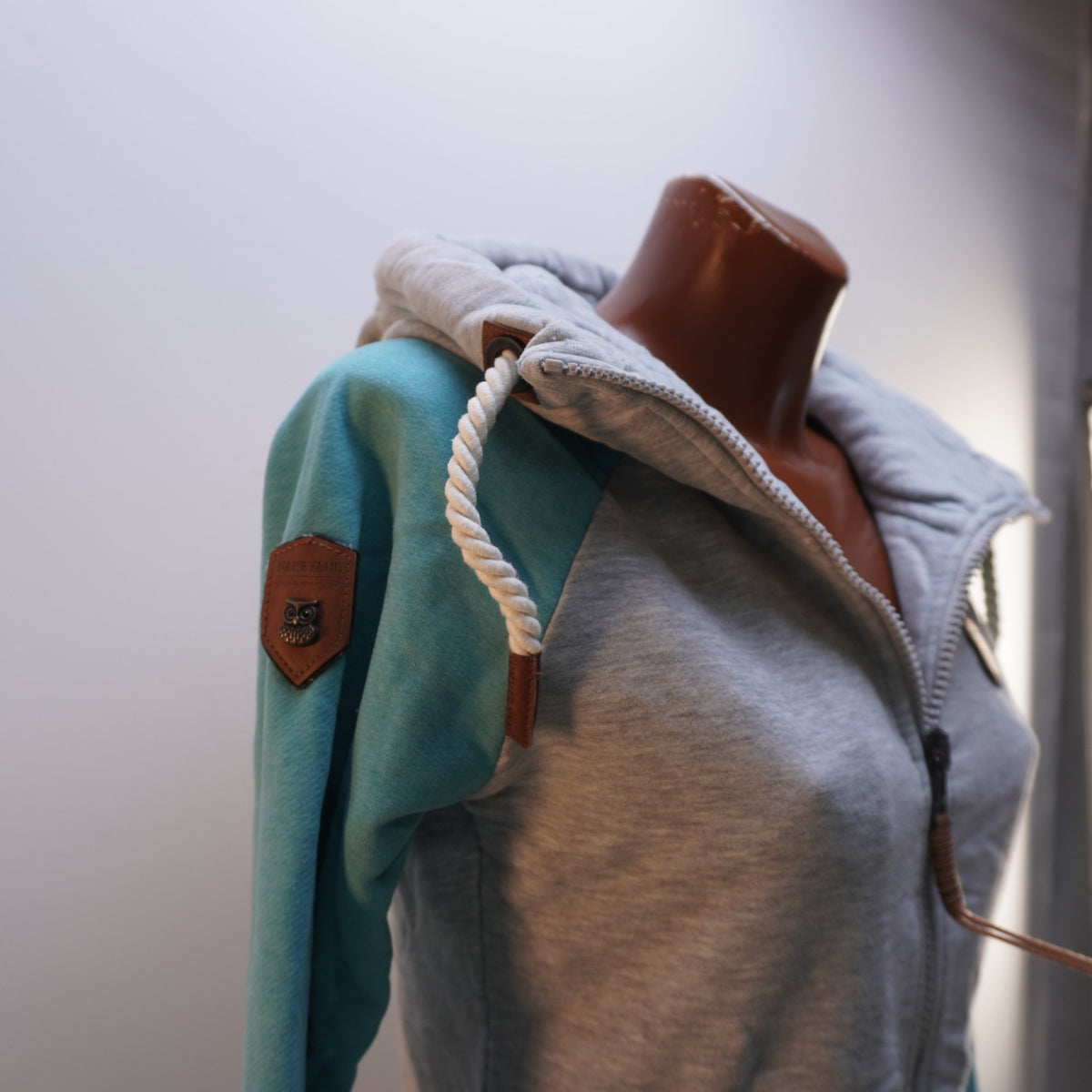 Sudadera con Capucha Naketano para Mujer Usada - Gris, M