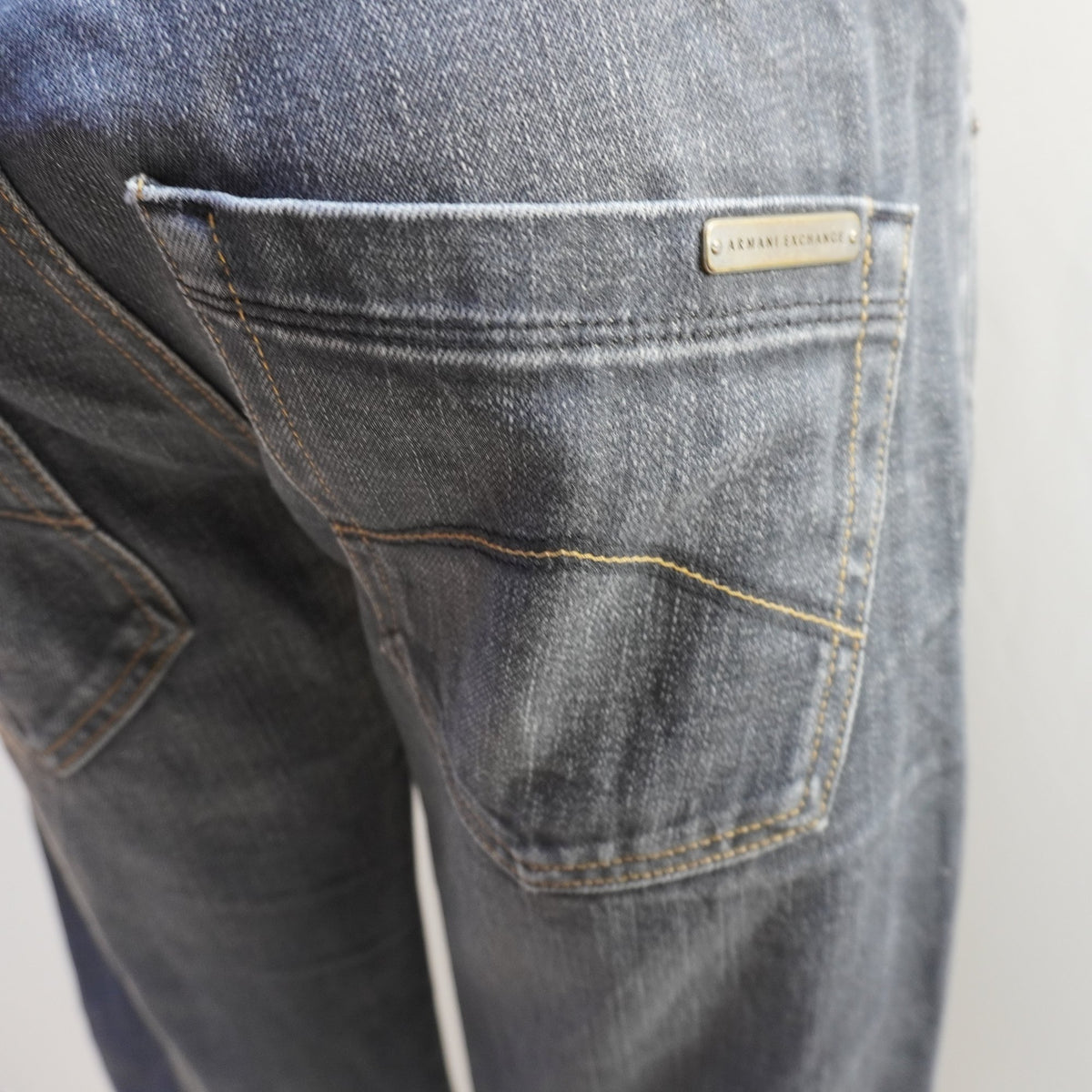 Vaqueros Armani para Hombre Usados - Negro, M