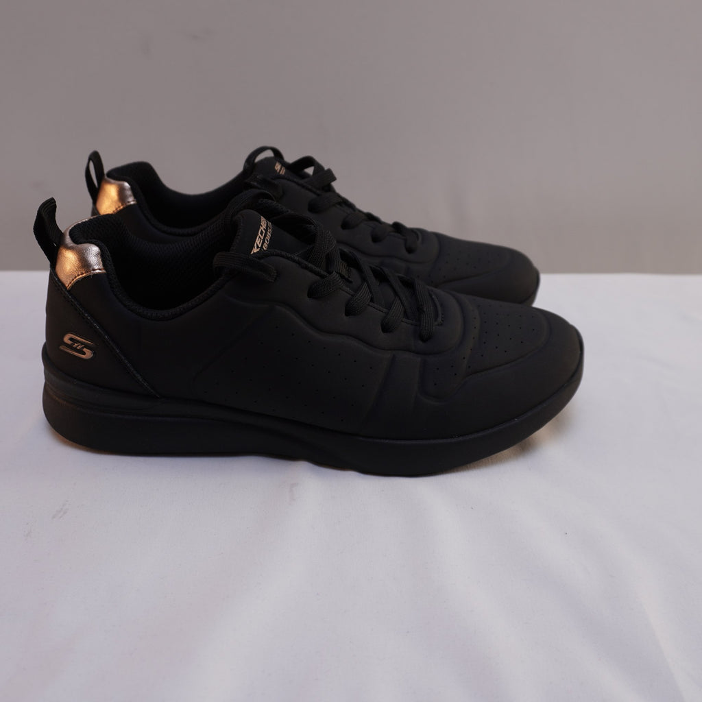 Zapatillas Skechers para Mujer Usadas - Negro, 38