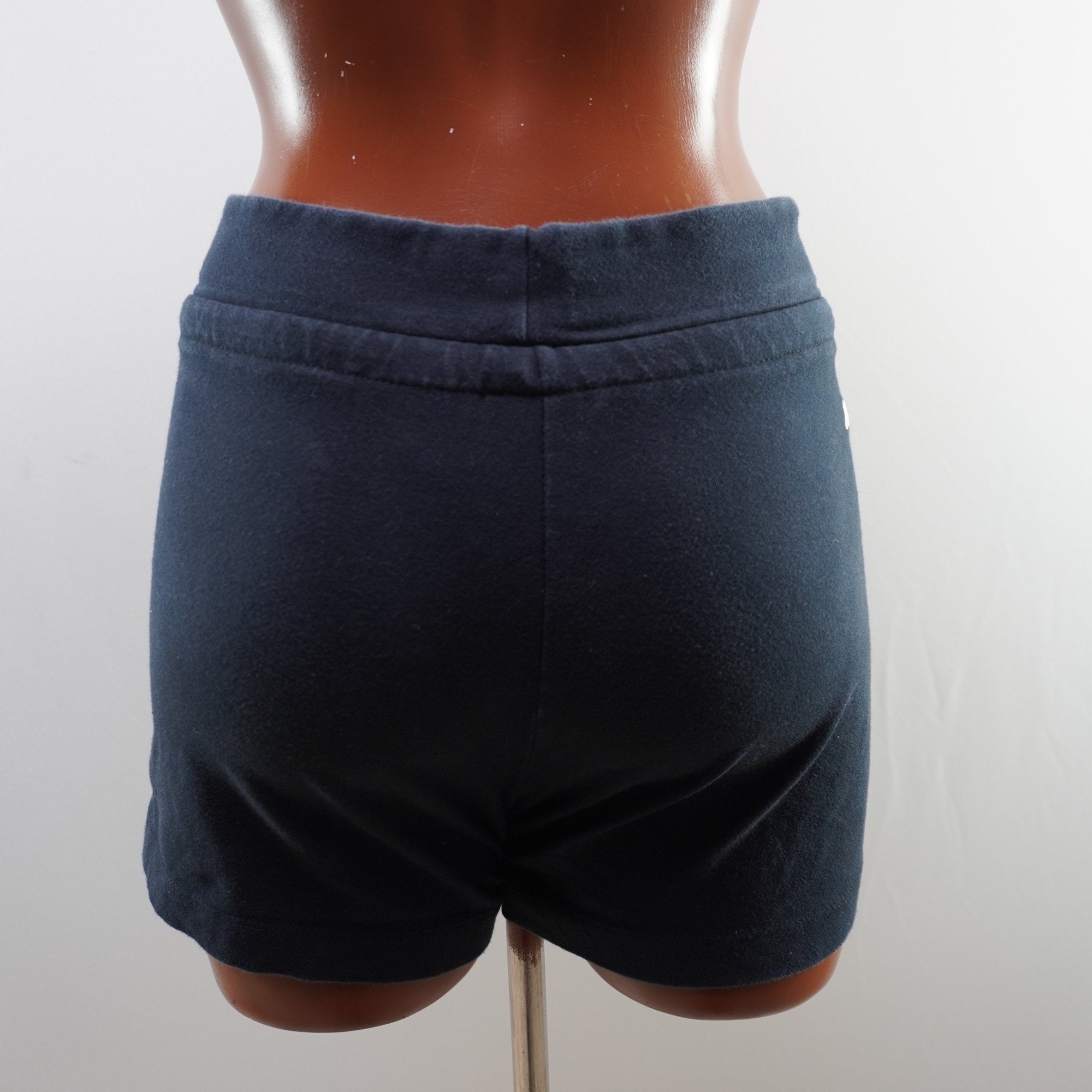 Bermudas Nike para Mujer Usadas - Negro, S