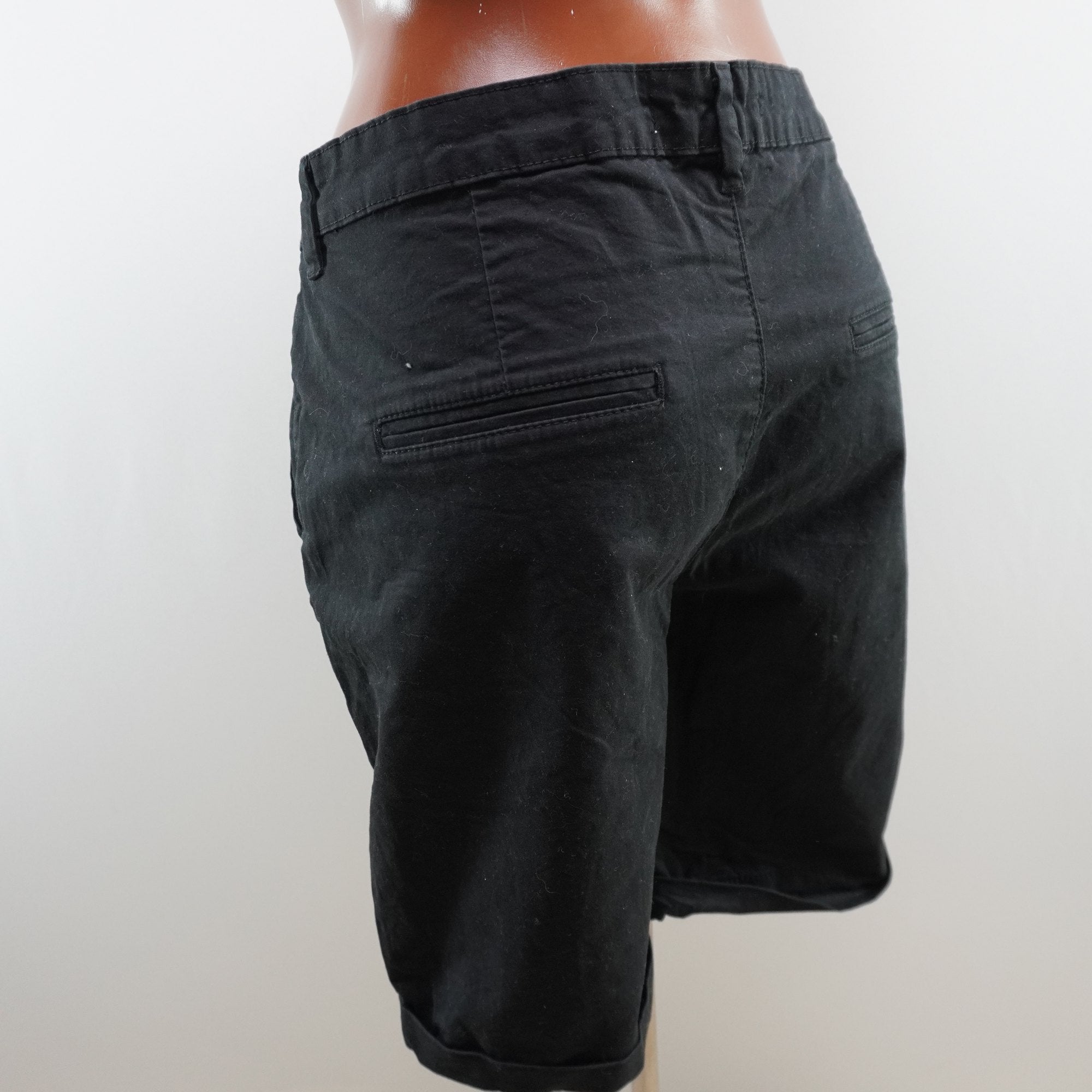 Pantalones Cortos Vaqueros Reserved para Mujer Usados - Negro, XL