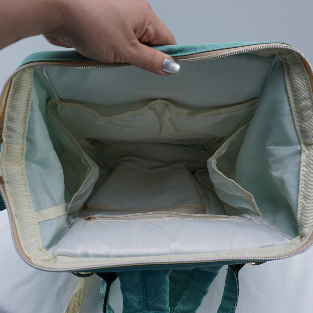 Mochila Atnr para Mujer Usada - Verde en Muy Buen Estado