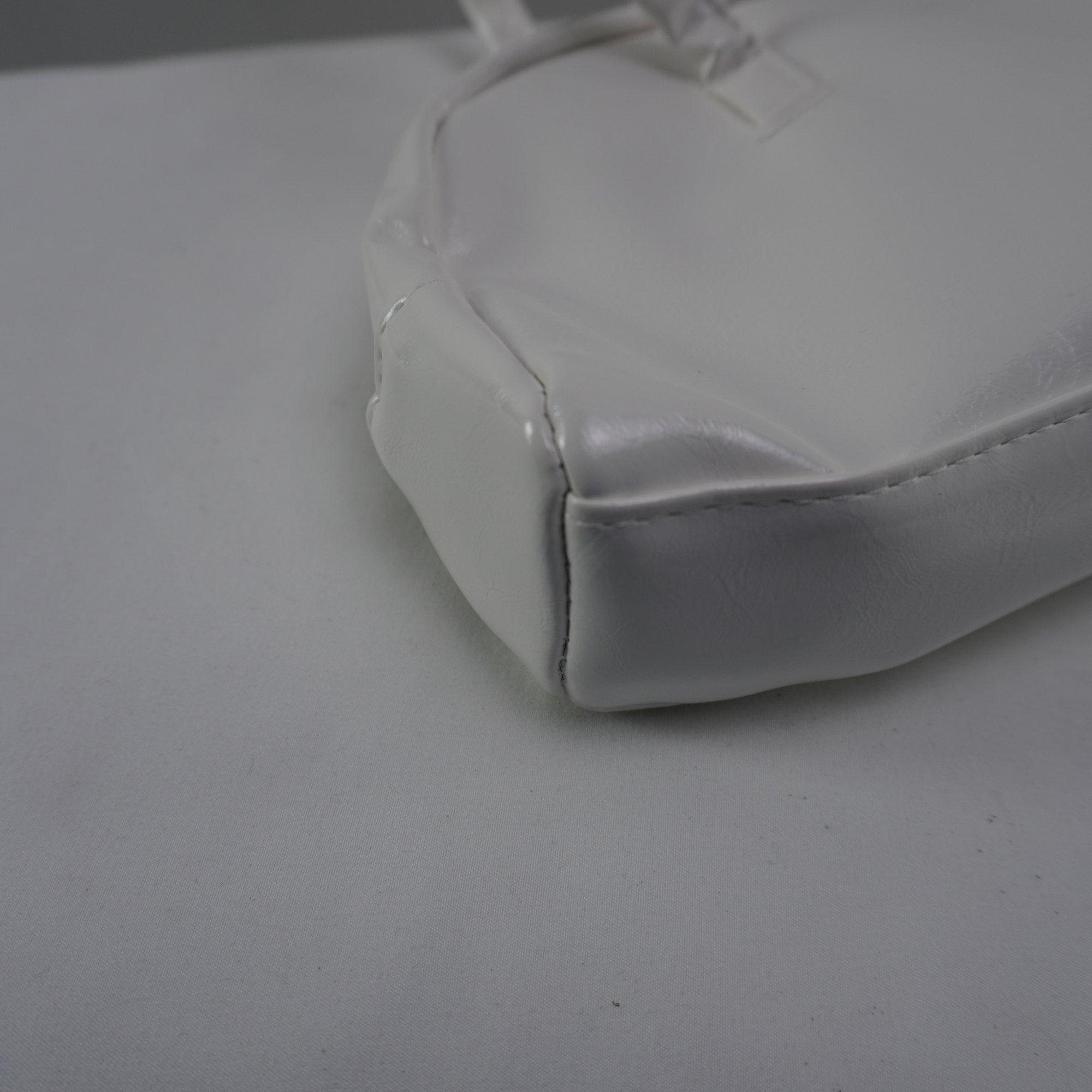 Bolso Baguette Blanco para Mujer Nuevo con Etiquetas