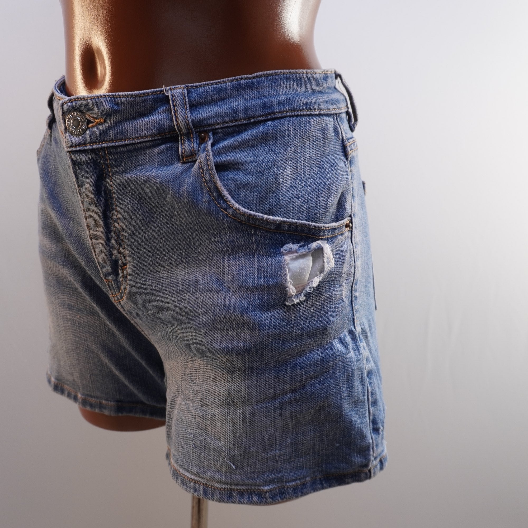 Pantalones Cortos Vaqueros Pull & Bear para Mujer Usados - Azul, XL