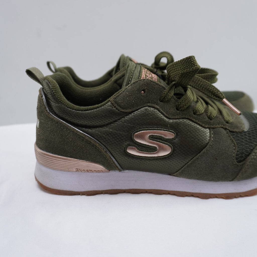 Zapatillas Skechers para Mujer Usadas - Verde, 38.5