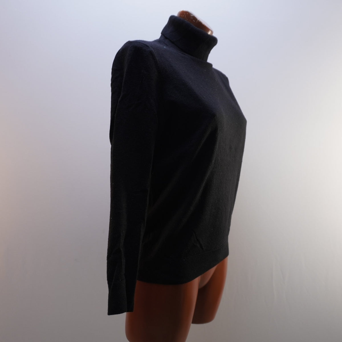 Suéter Bugatti para Mujer Usado - Negro, L