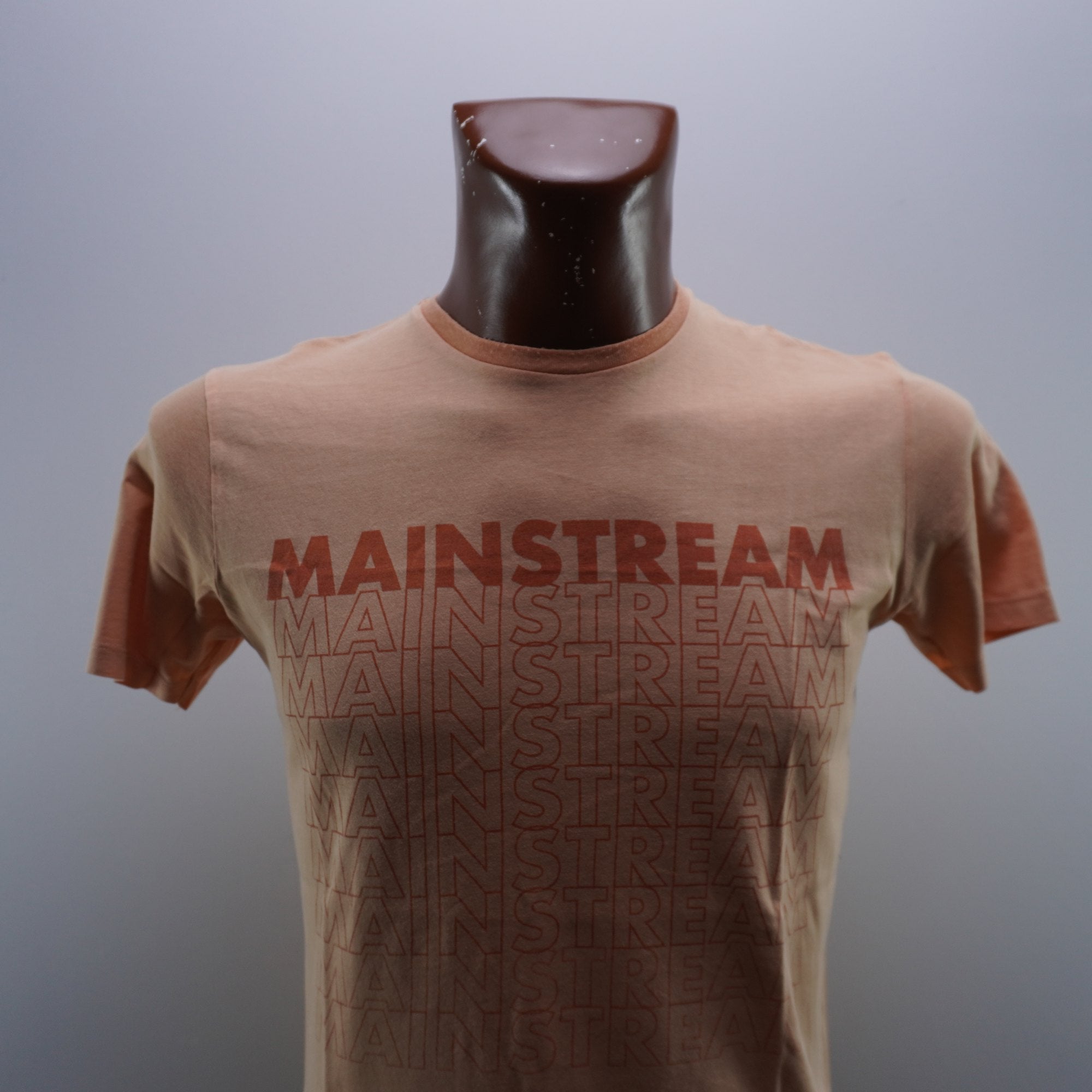 Camiseta Mainstream para Hombre Usada - Naranja, Pequeño (S)