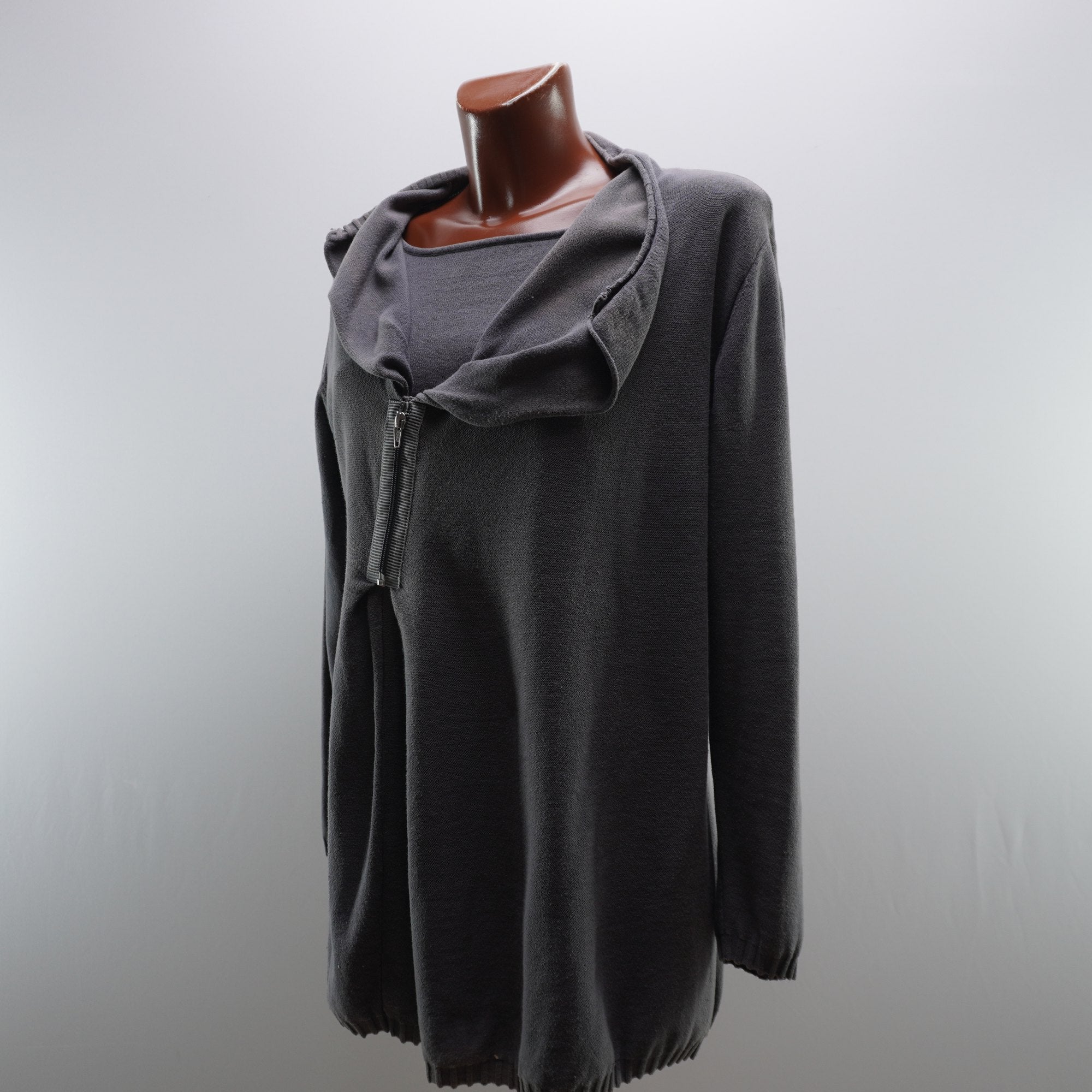 Suéter Singular para Mujer Usado - Gris, Pequeño (S)