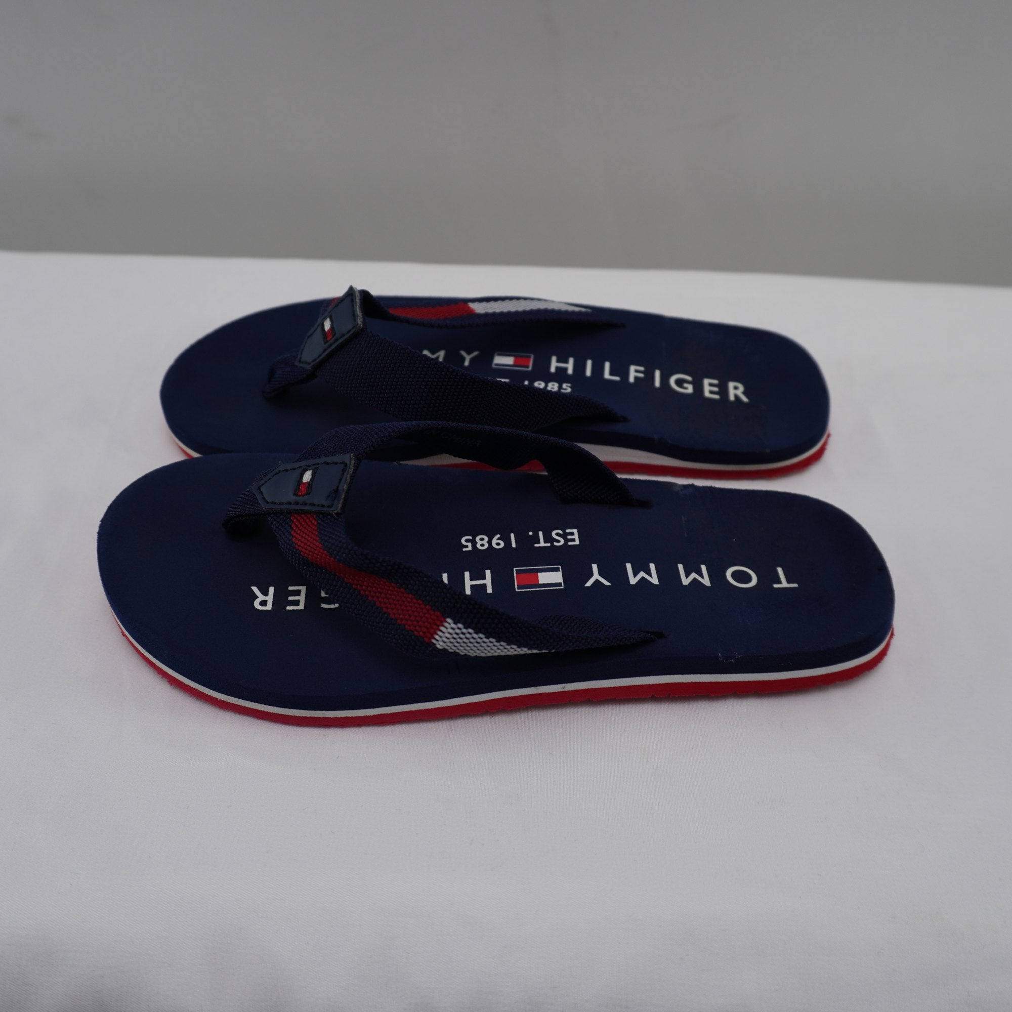 Sandalias Tommy Hilfiger para Niñas Usadas - Azul Marino, Talla 33