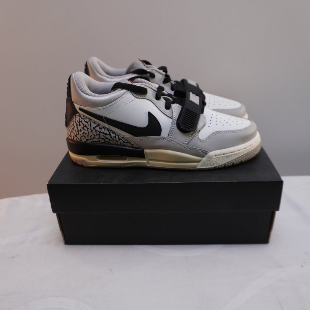 Zapatillas Nike para Mujer Usadas - Blancas, Talla 38